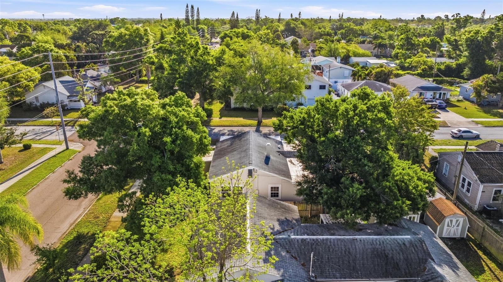 1100 32ND AVE N, ST PETERSBURG, FL, 33704