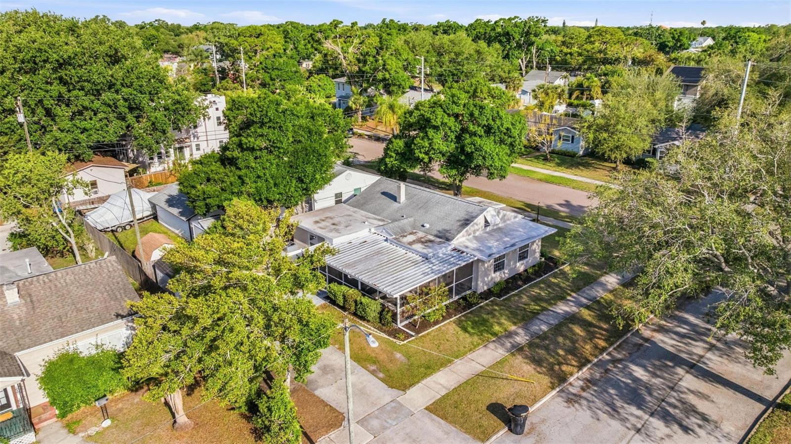 1100 32ND AVE N, ST PETERSBURG, FL, 33704