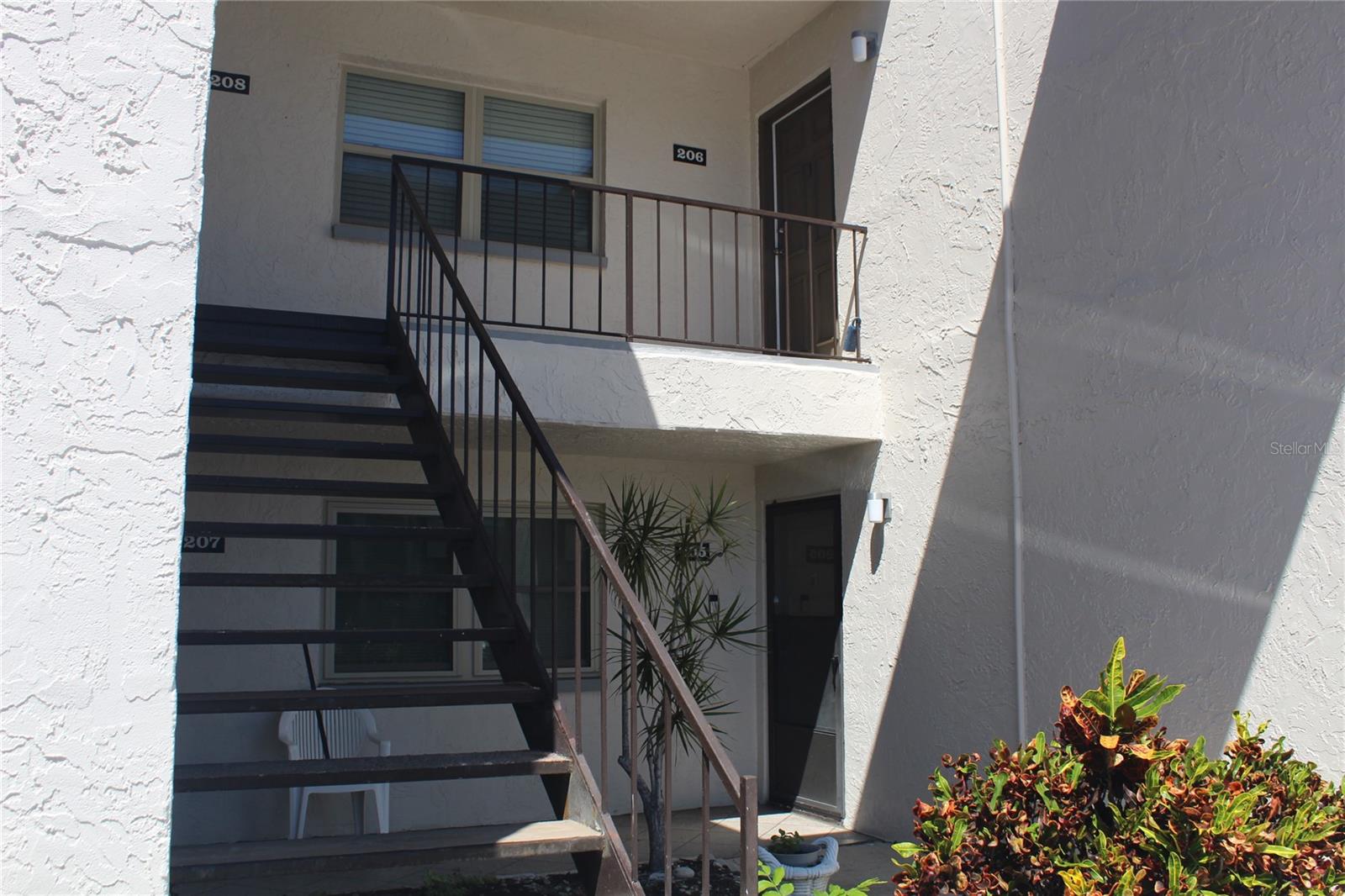 7701 STARKEY RD #206, SEMINOLE, FL, 33777