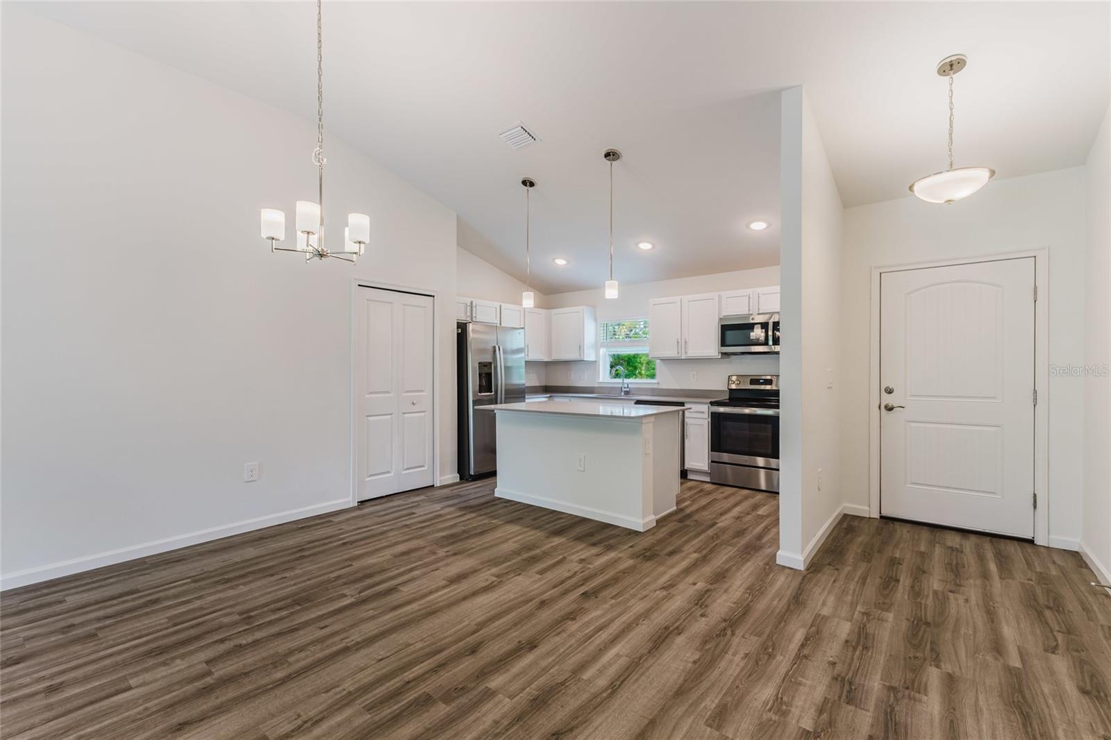 5611 NYMPH AVE, NORTH PORT, FL, 34288