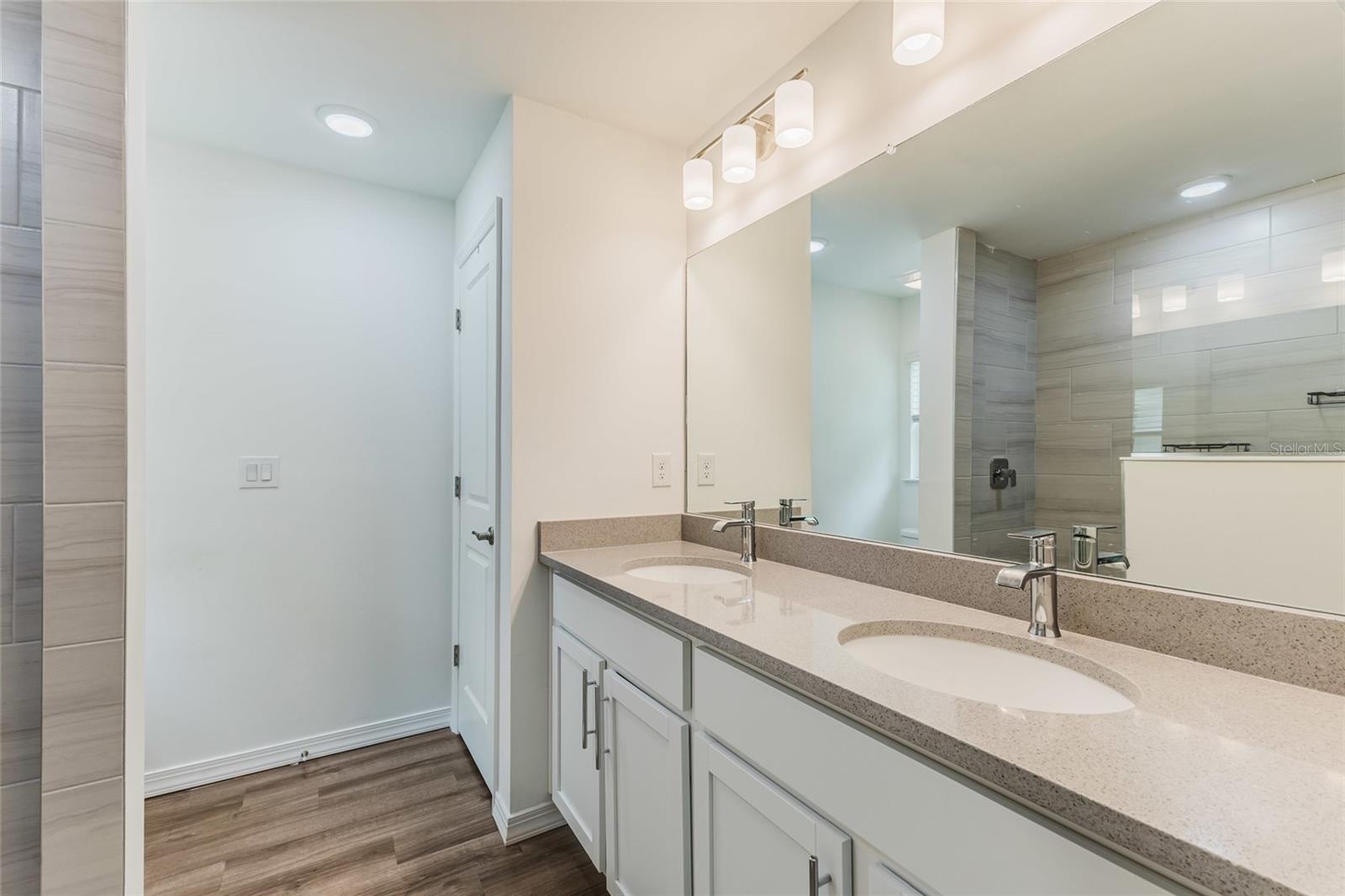 5611 NYMPH AVE, NORTH PORT, FL, 34288