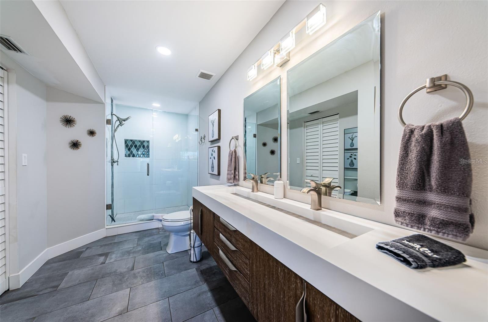 6141 BAHIA DEL MAR BLVD #129, ST PETERSBURG, FL, 33715