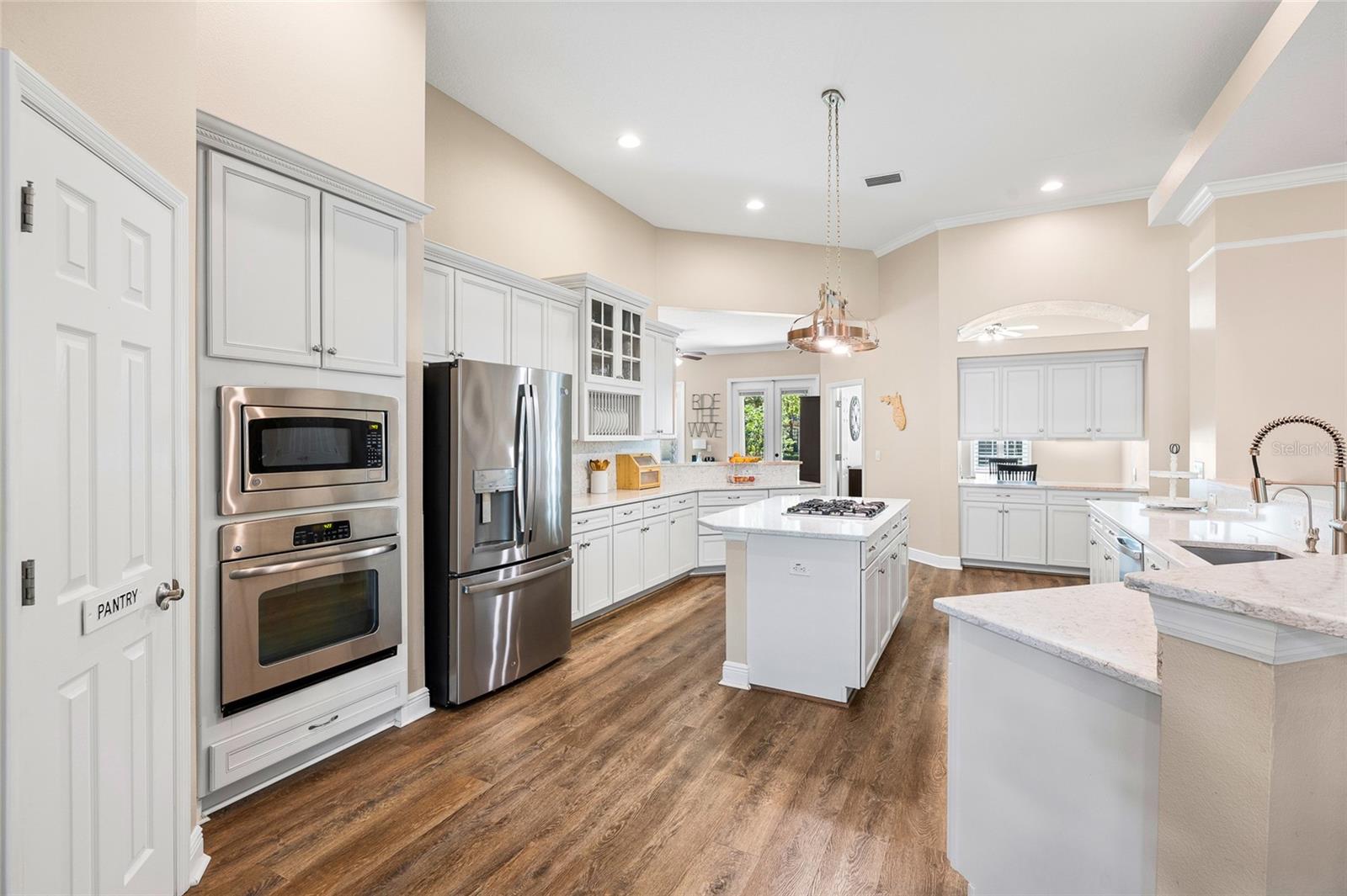 5823 TERNCREST DR, LITHIA, FL, 33547