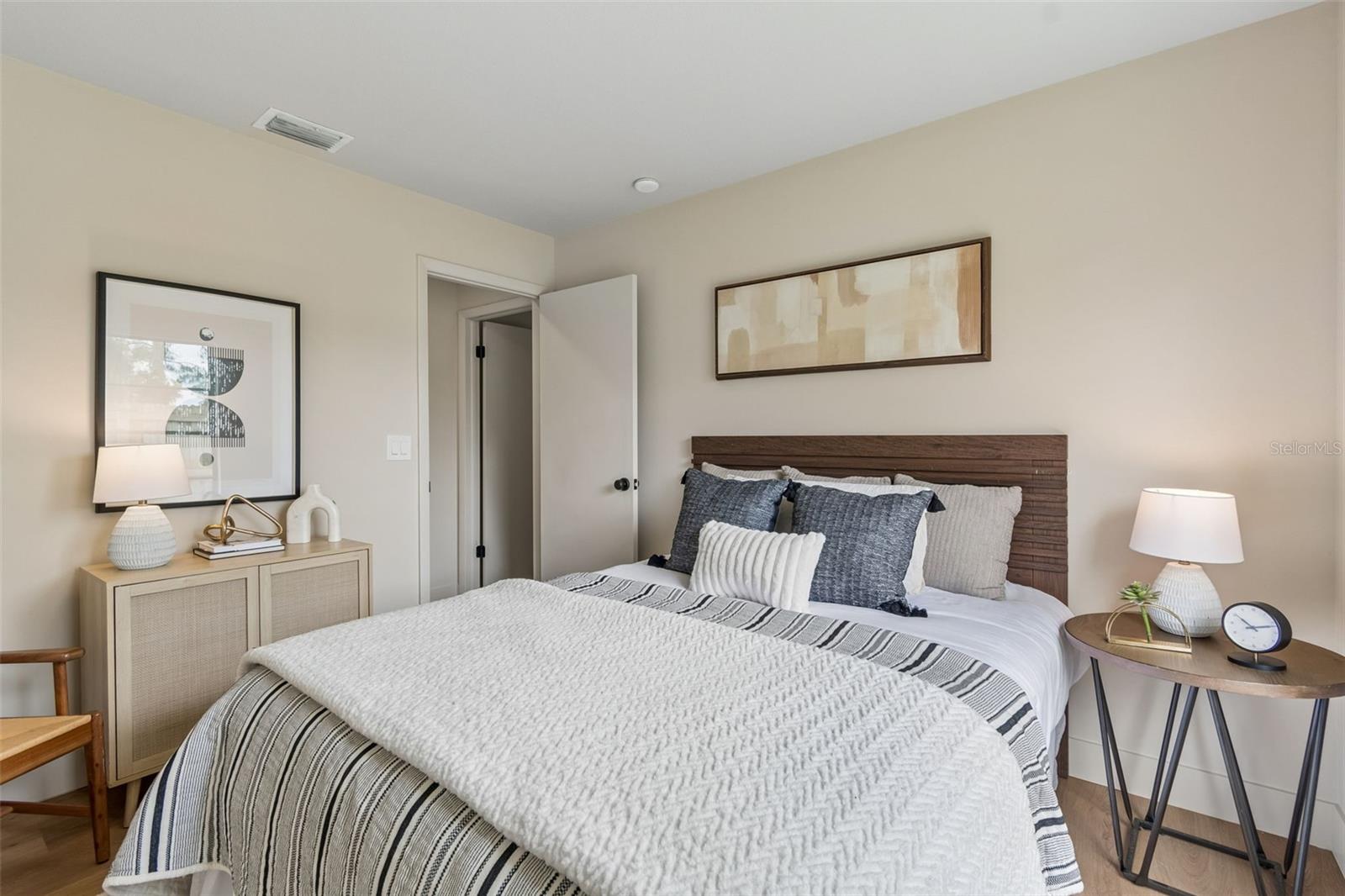 11913 NICKLAUS CIR, TAMPA, FL, 33624