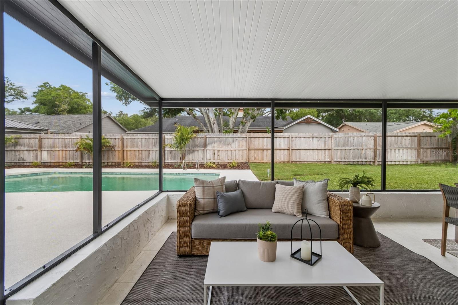 11913 NICKLAUS CIR, TAMPA, FL, 33624