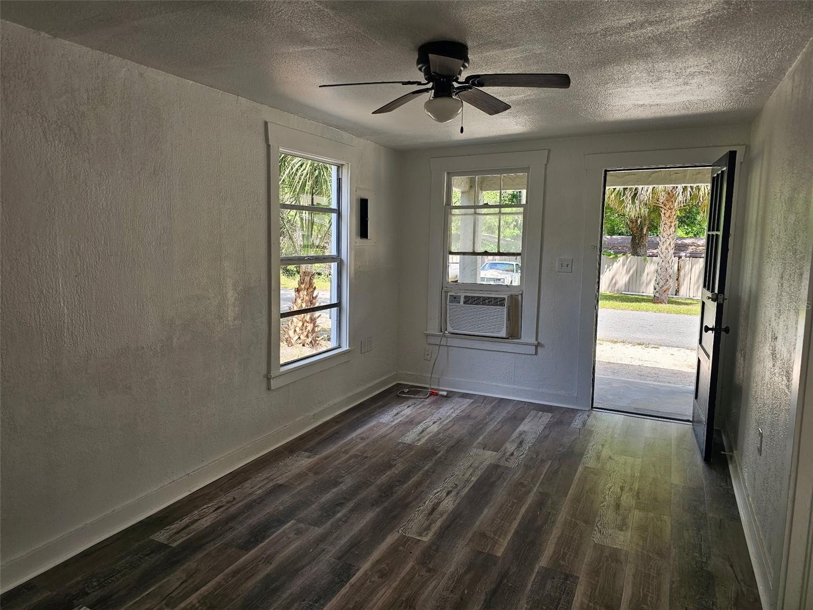 738 WOOD ST, DELAND, FL, 32724