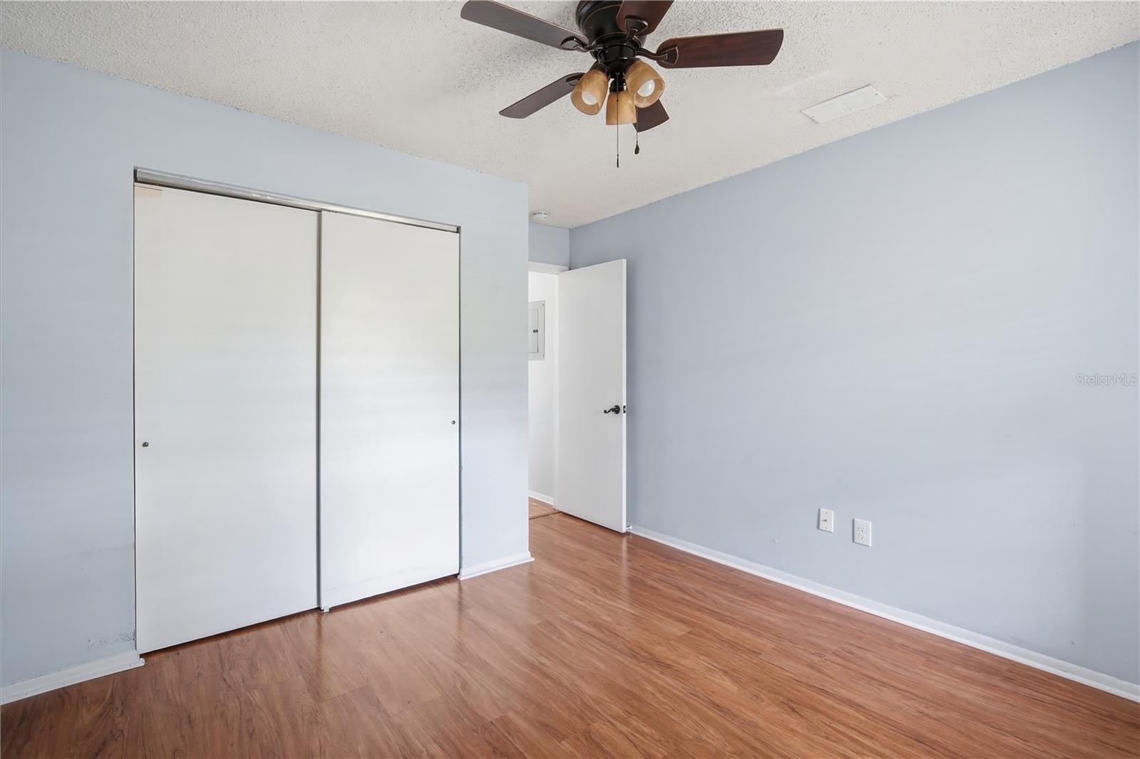 4022 TUMBLE WOOD TRL #201, TAMPA, FL, 33613