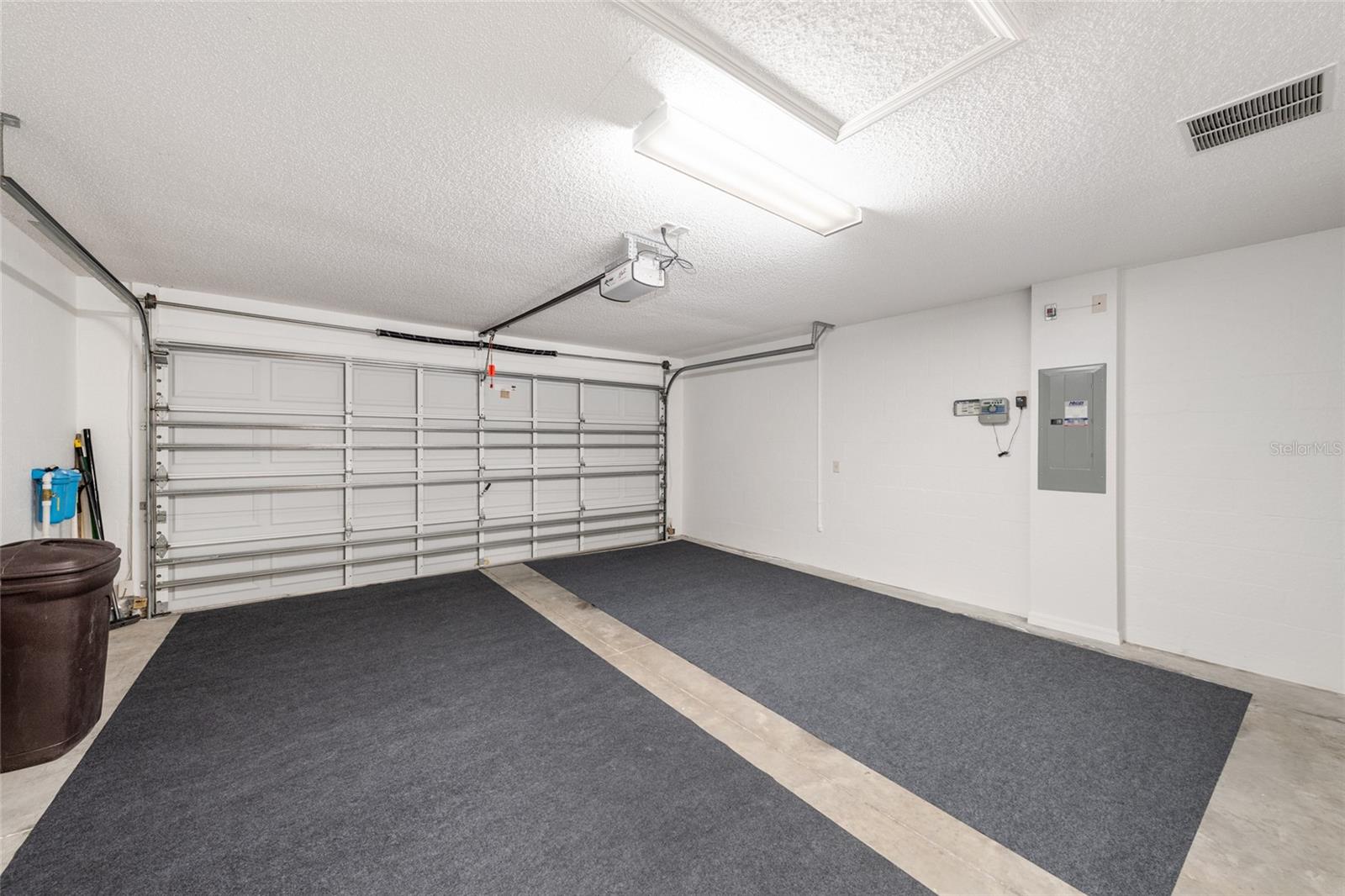 1398 INMAN MILLS RD, THE VILLAGES, FL, 32162