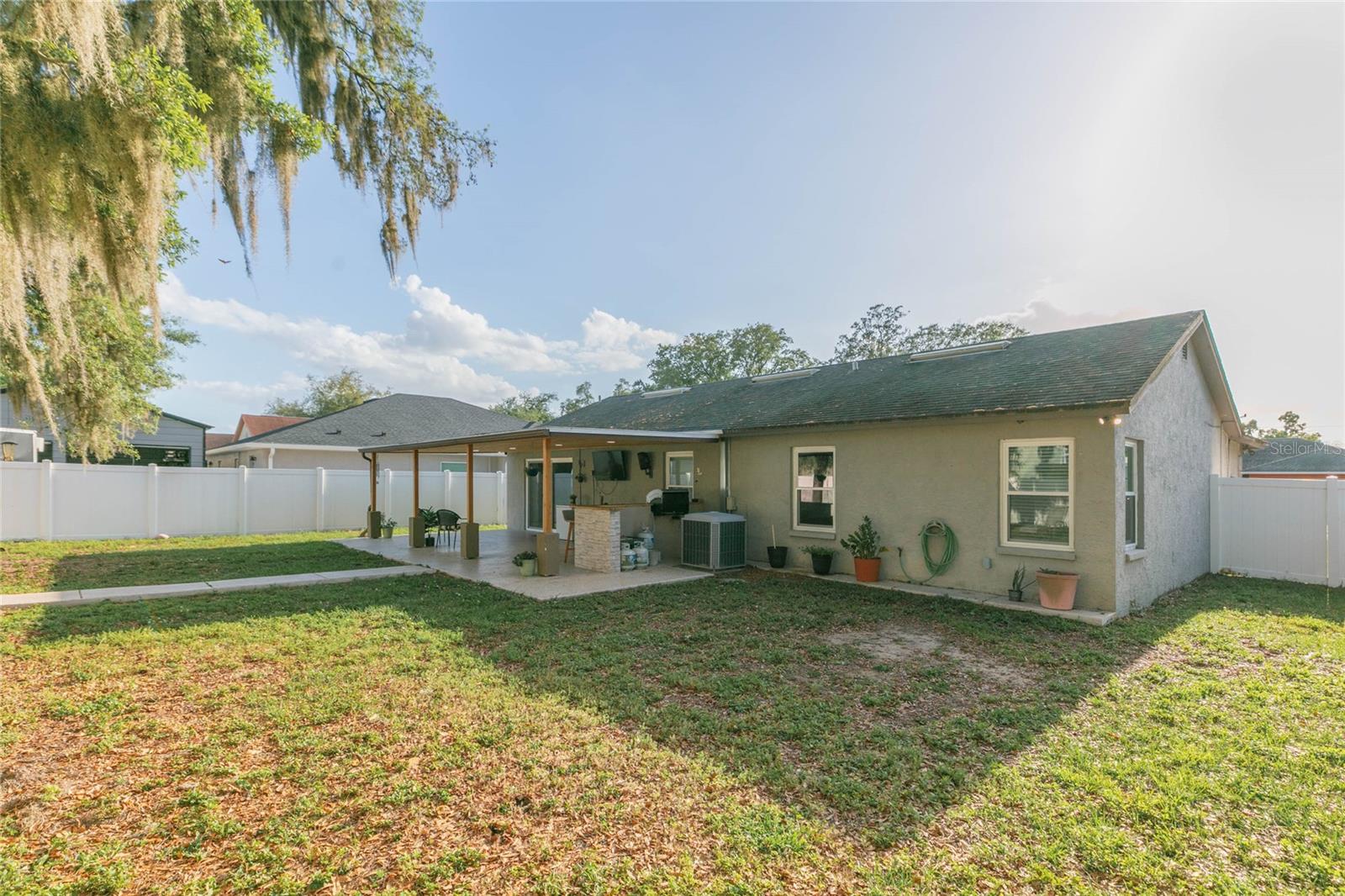 1111 WINDHORST RIDGE DR, BRANDON, FL, 33510