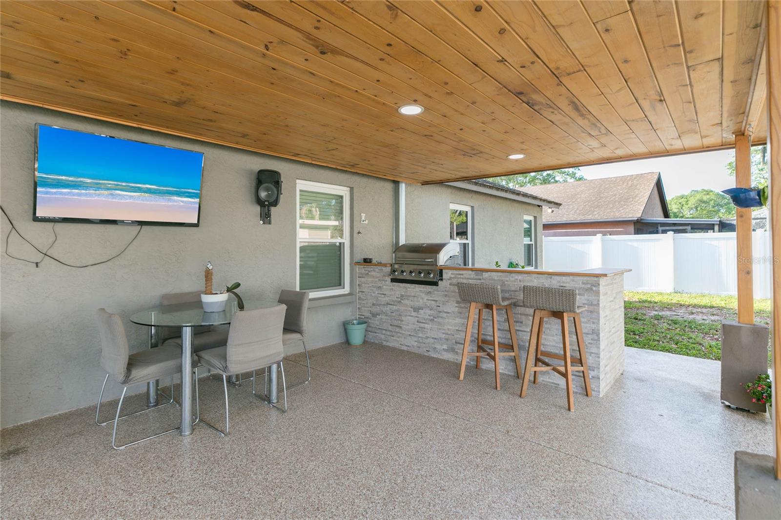 1111 WINDHORST RIDGE DR, BRANDON, FL, 33510