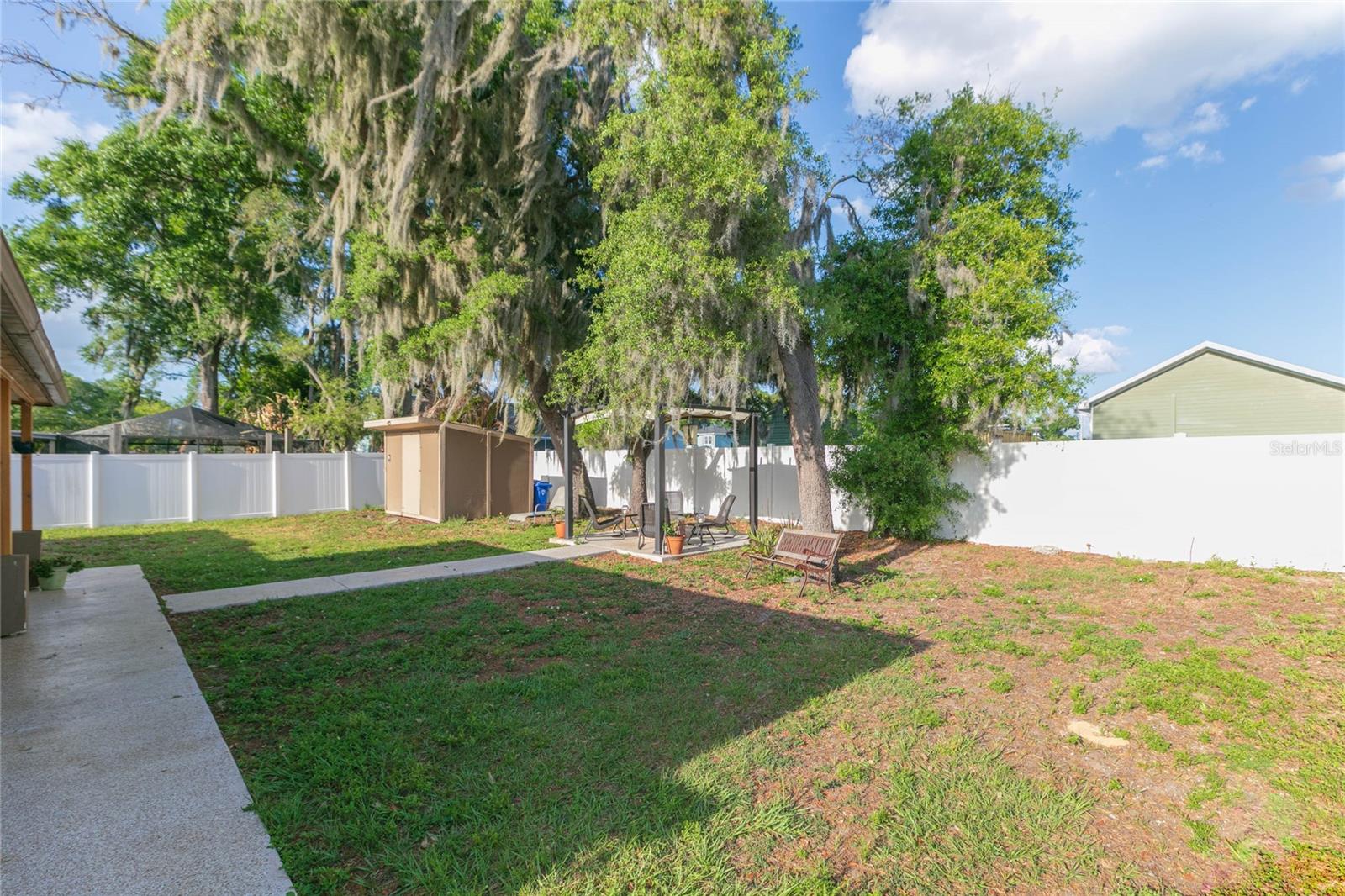 1111 WINDHORST RIDGE DR, BRANDON, FL, 33510