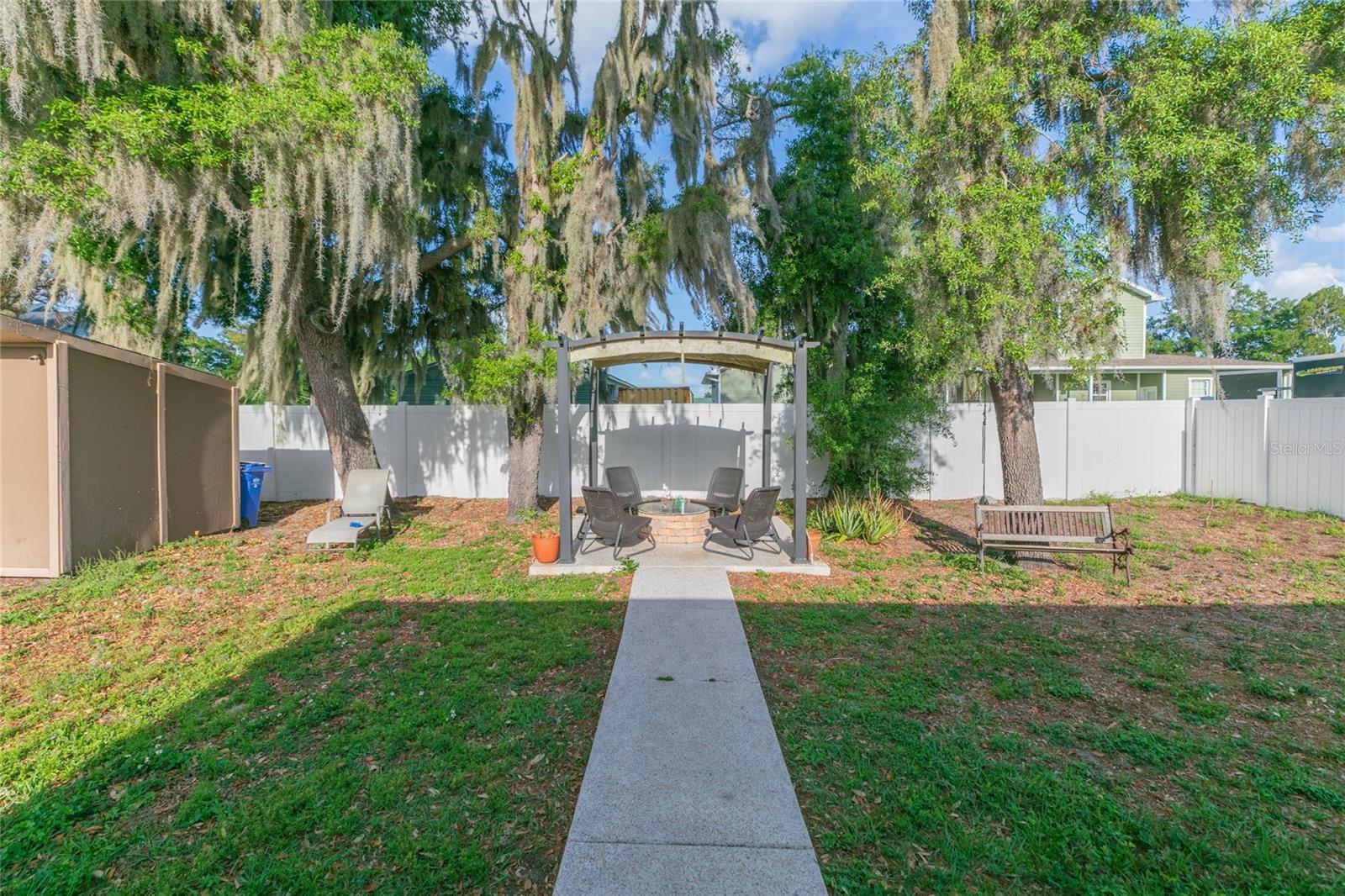 1111 WINDHORST RIDGE DR, BRANDON, FL, 33510