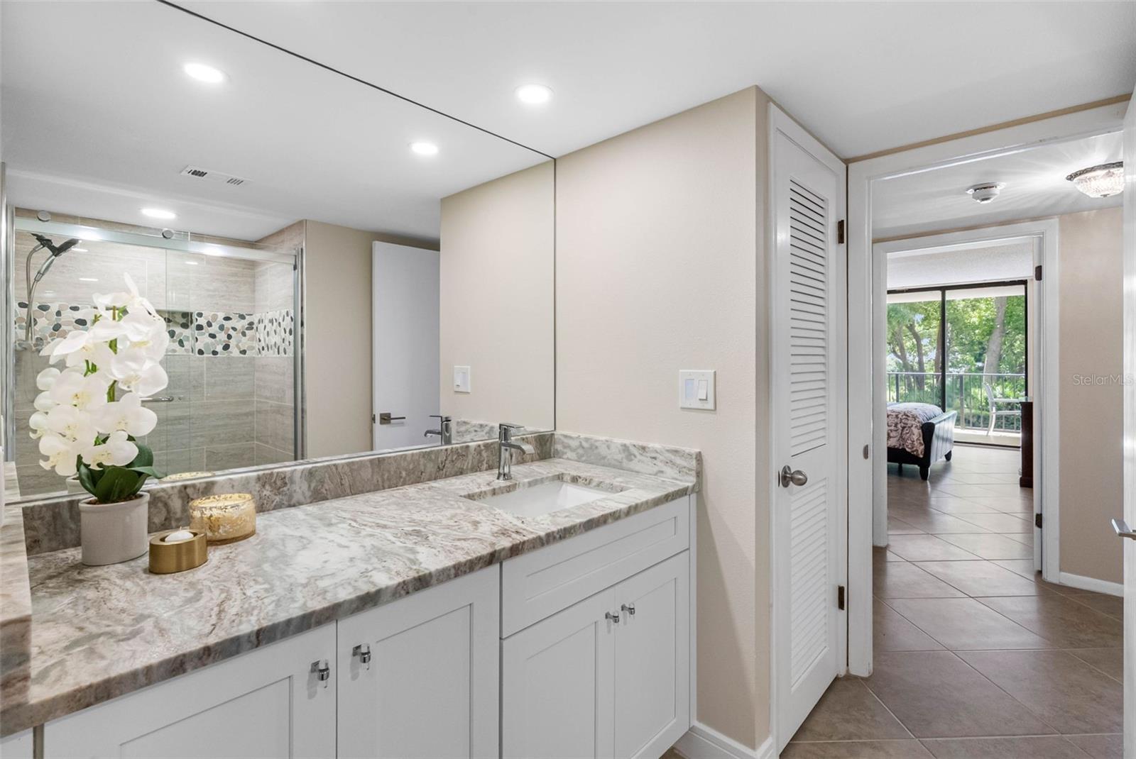 100 OAKMONT LN #203, BELLEAIR, FL, 33756