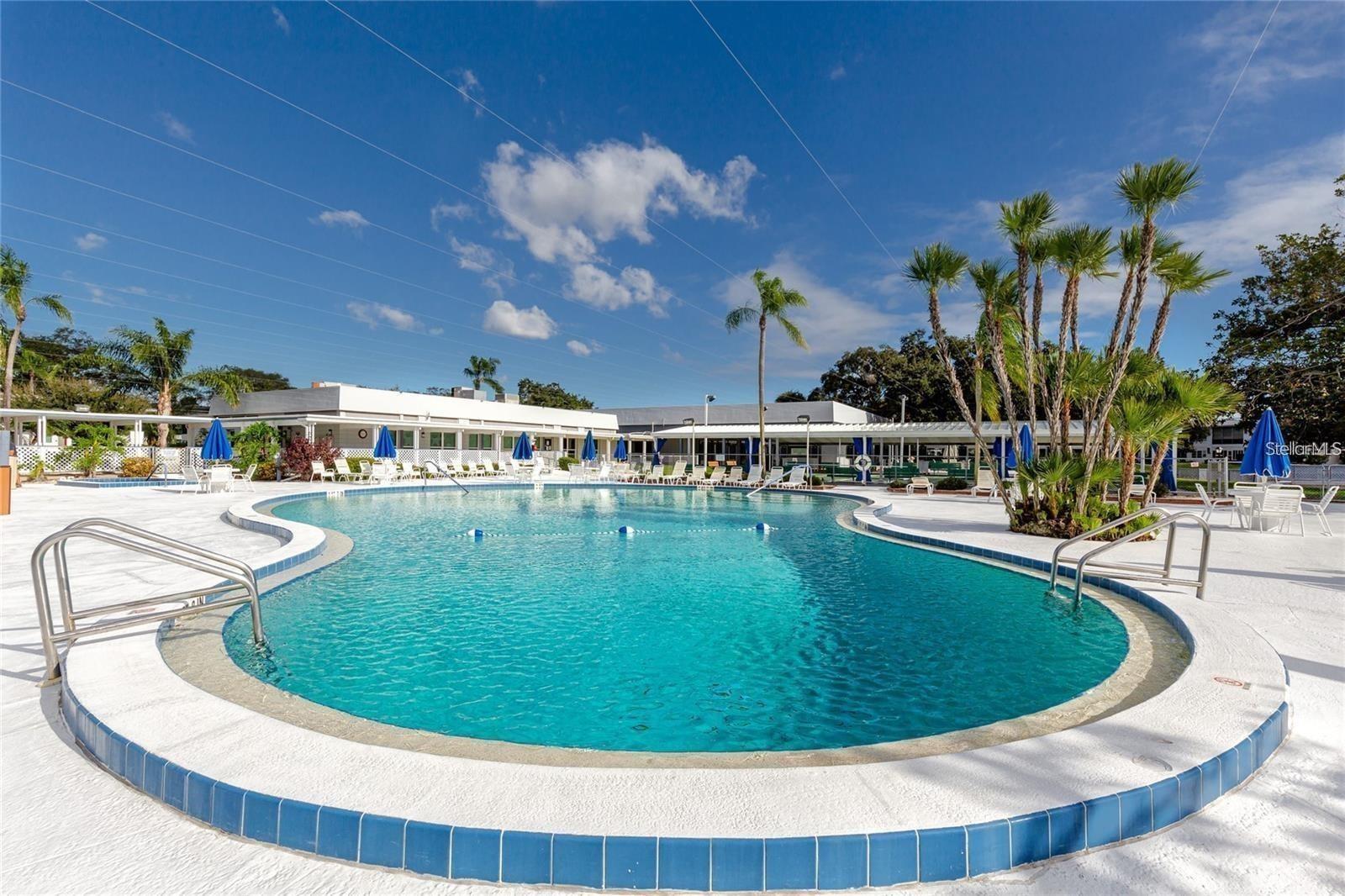 8425 112TH ST #104, SEMINOLE, FL, 33772