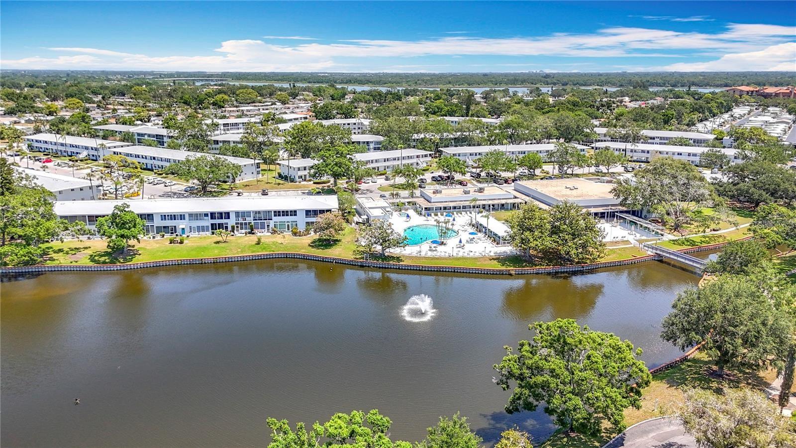 8425 112TH ST #104, SEMINOLE, FL, 33772