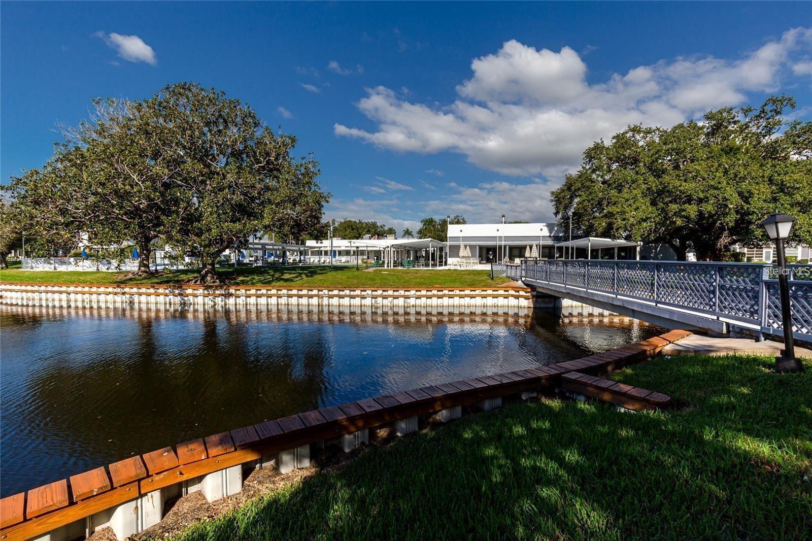 8425 112TH ST #104, SEMINOLE, FL, 33772