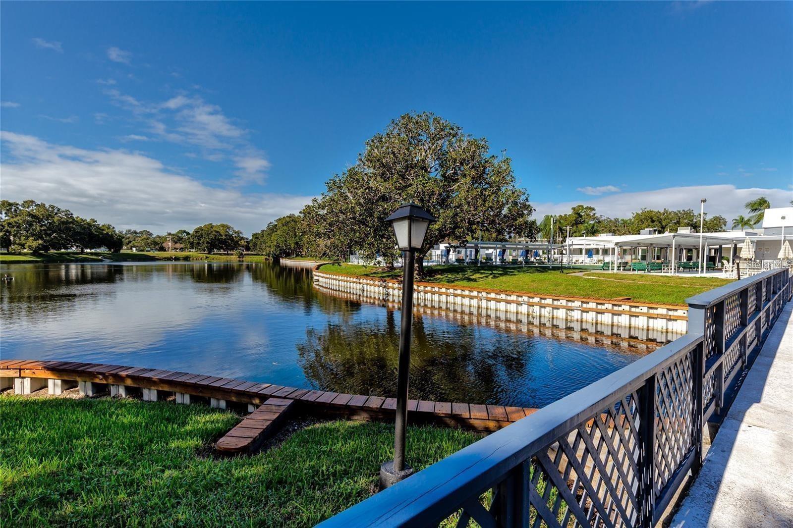 8425 112TH ST #104, SEMINOLE, FL, 33772