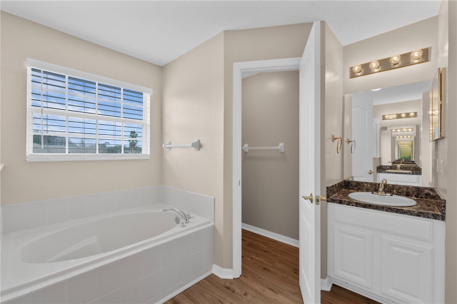 9957 PORTOFINO DR, ORLANDO, FL, 32832