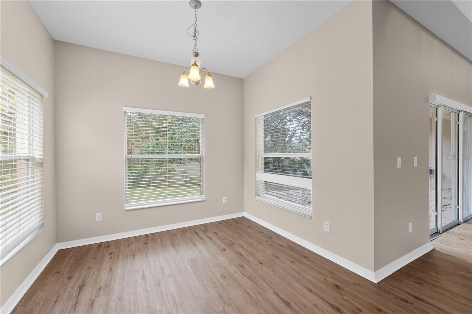 9957 PORTOFINO DR, ORLANDO, FL, 32832