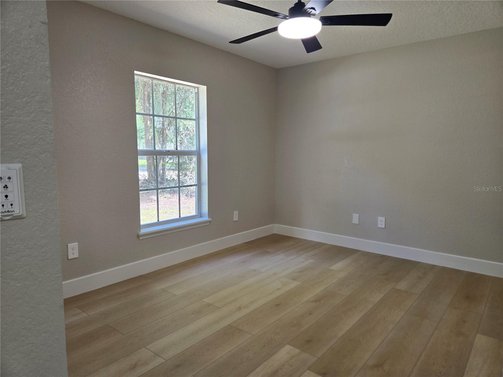 1160 W NEW YORK AVE, ORANGE CITY, FL, 32763