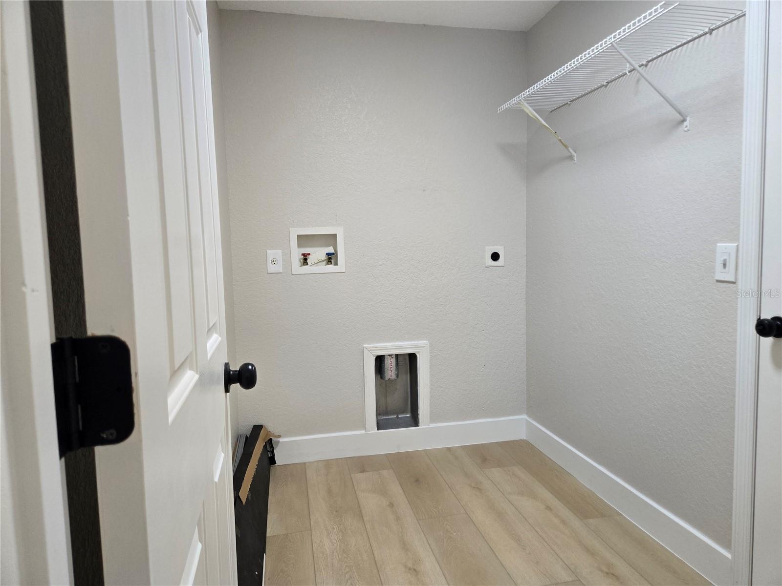 1160 W NEW YORK AVE, ORANGE CITY, FL, 32763