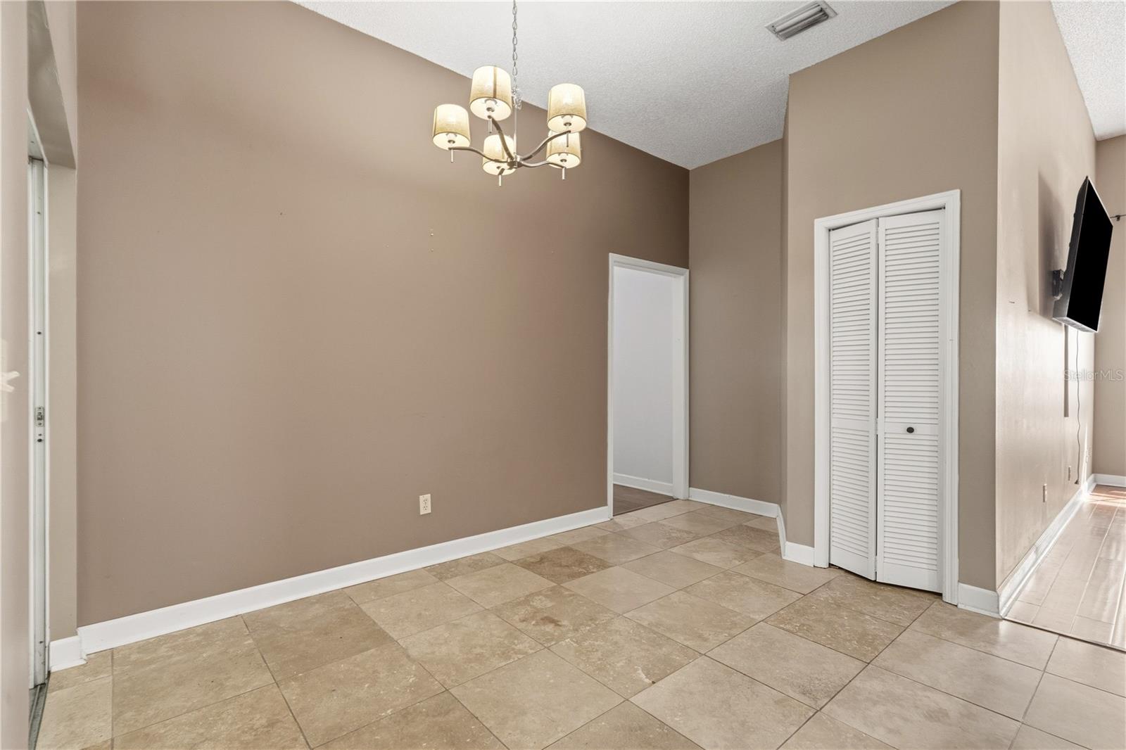 3632 COLD CREEK DR, VALRICO, FL, 33596