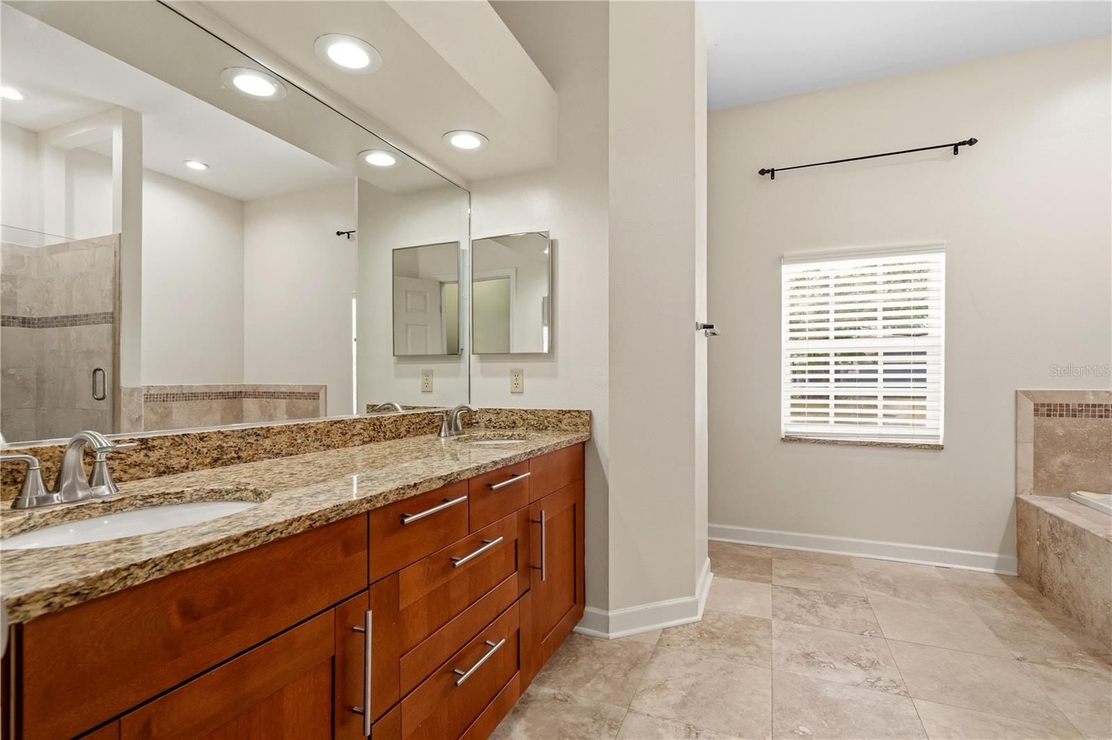 3632 COLD CREEK DR, VALRICO, FL, 33596