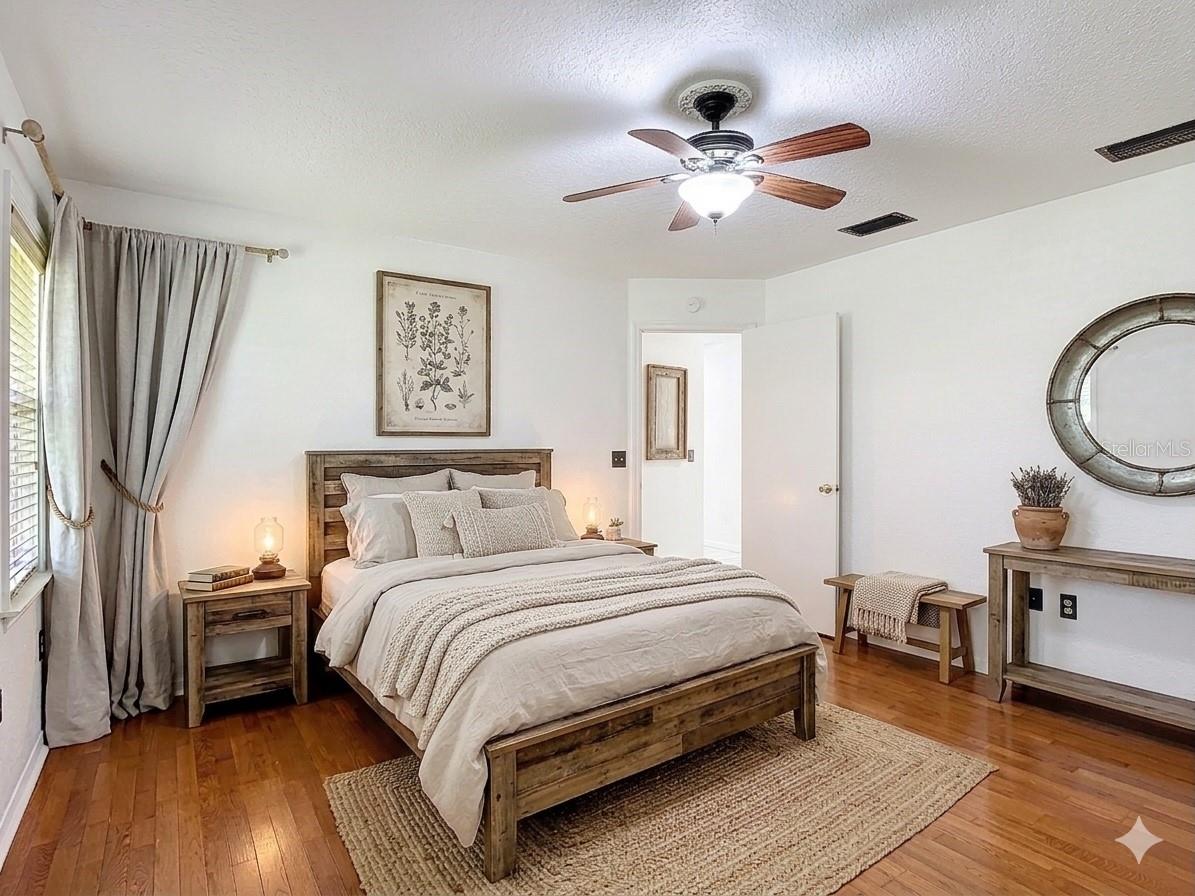 1144 MONROE AVE, ST CLOUD, FL, 34769