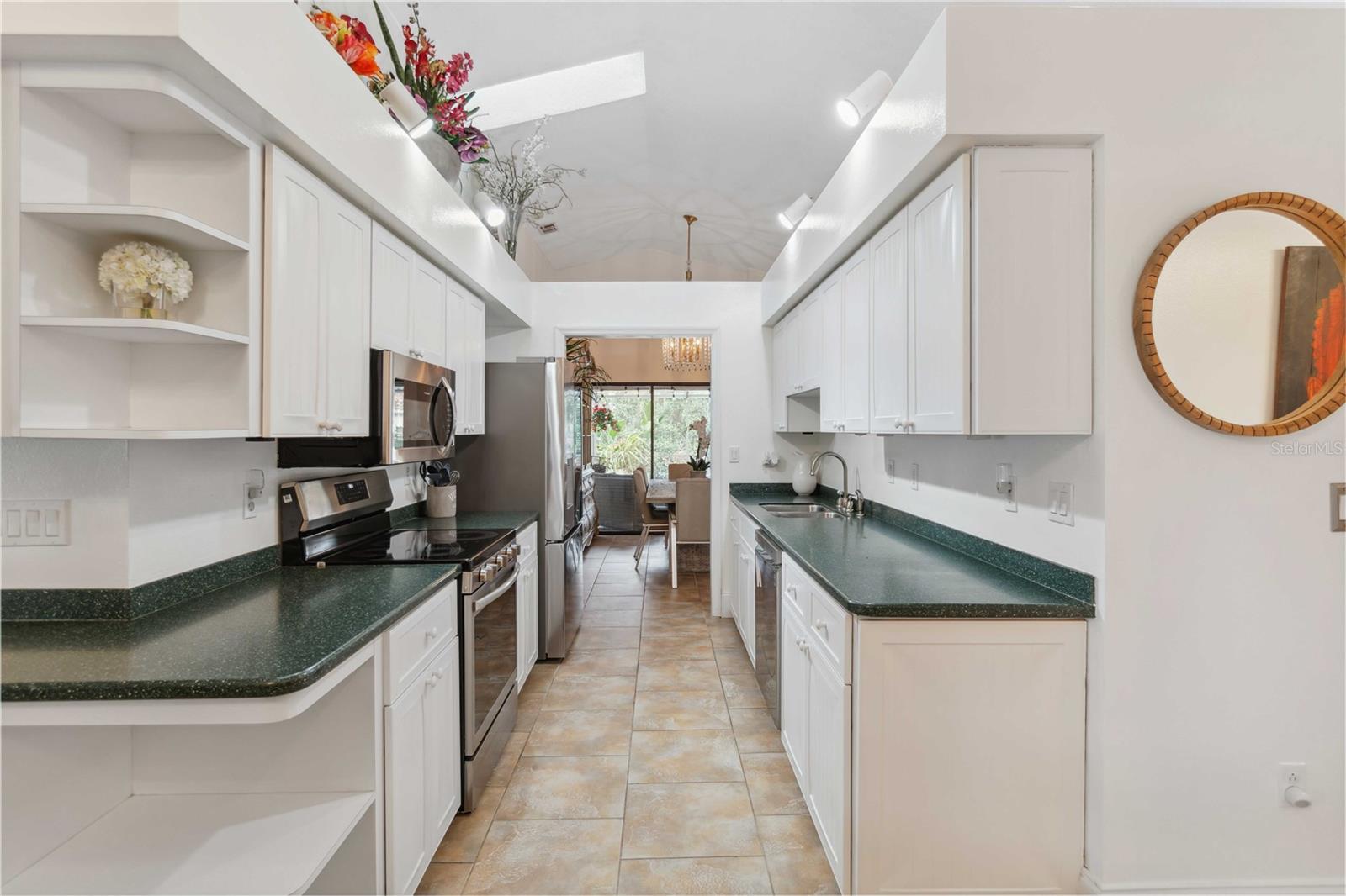 7755 PINE TRACE DR #7755, SARASOTA, FL, 34243