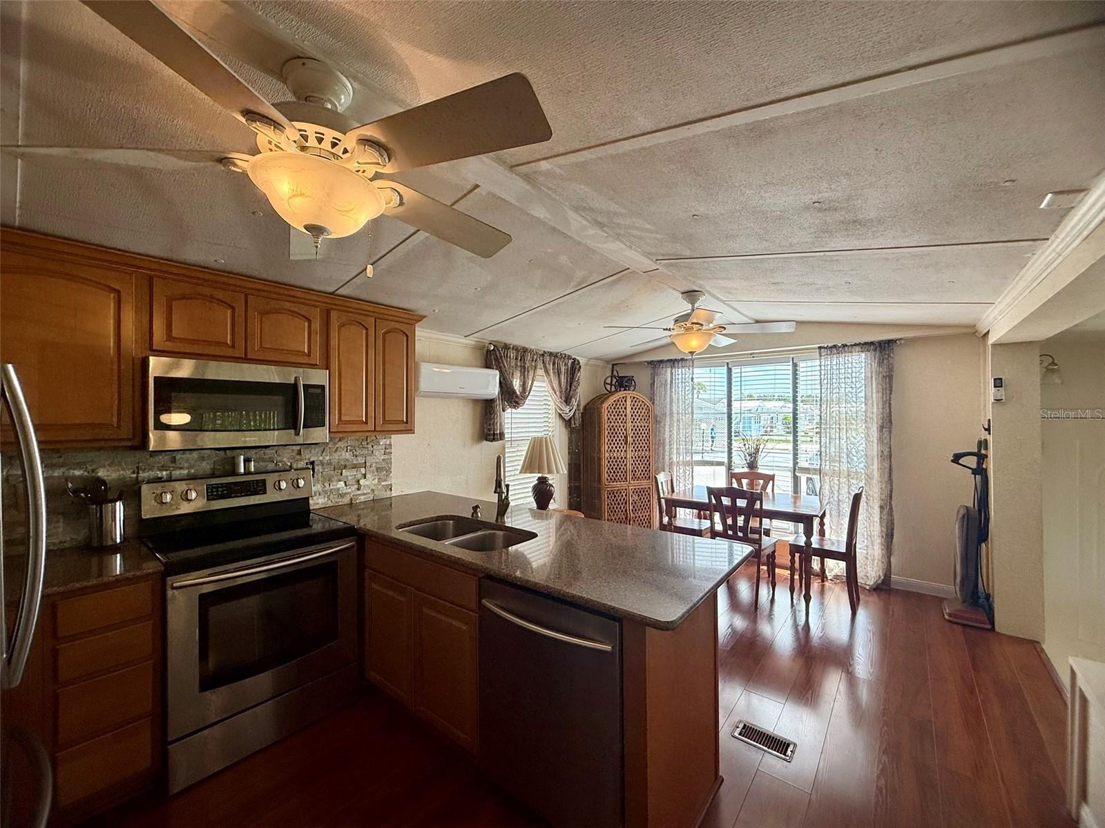 205 PANSY ST, DAVENPORT, FL, 33837