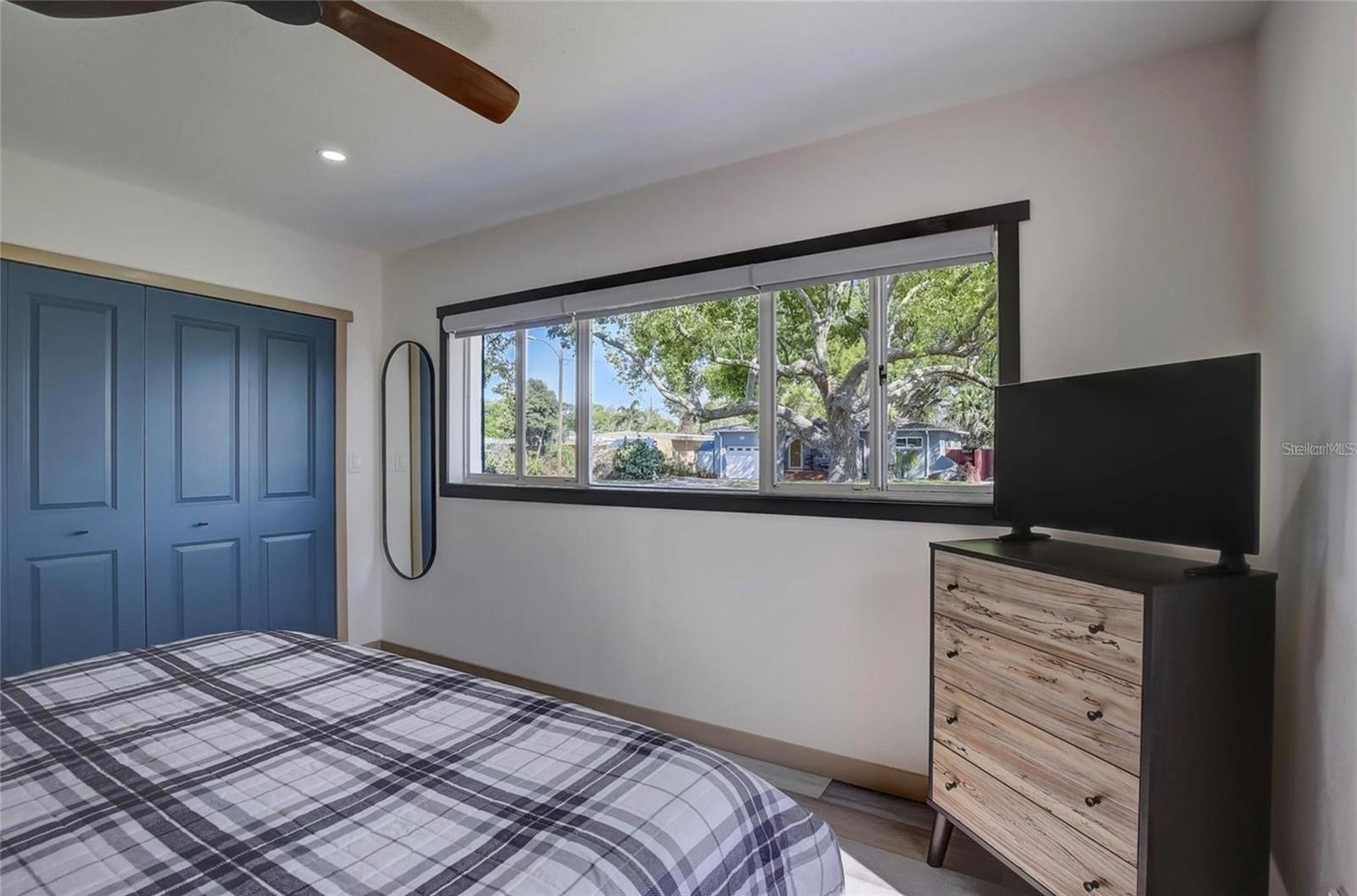 5428 7TH AVE N, ST PETERSBURG, FL, 33710