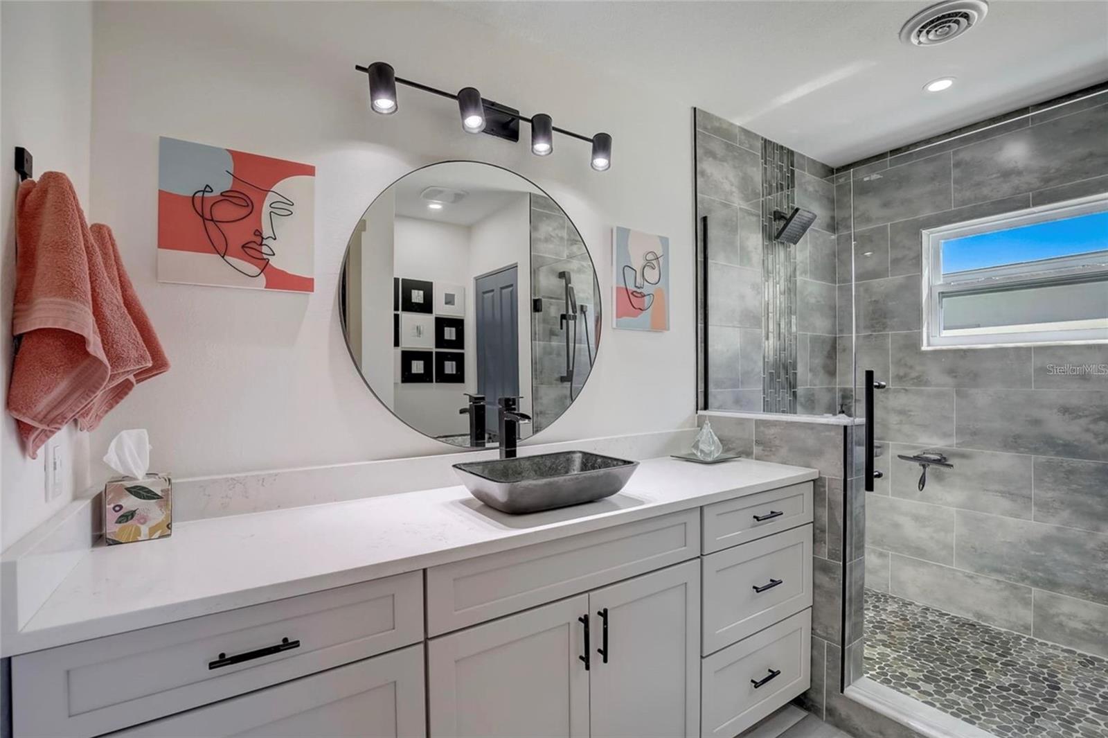 5428 7TH AVE N, ST PETERSBURG, FL, 33710