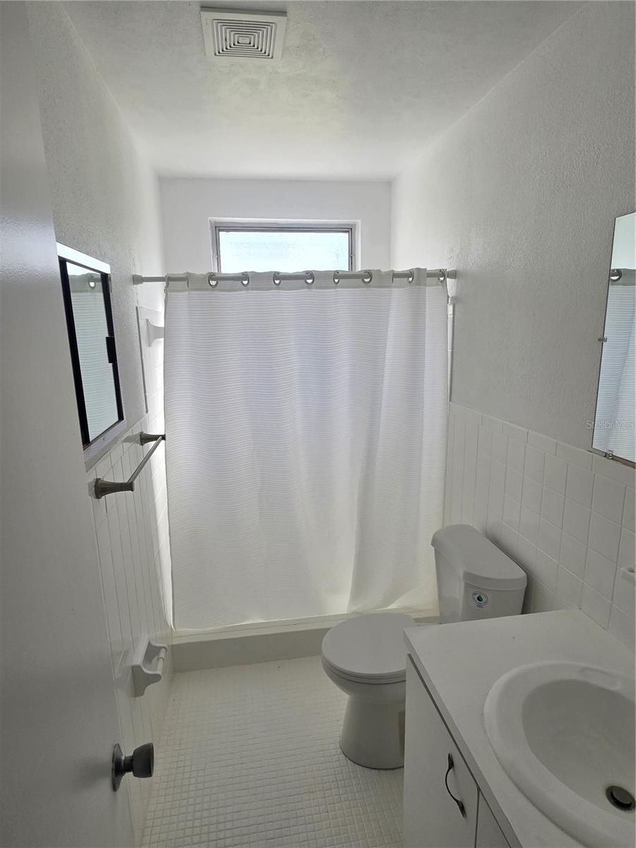 2428 COLUMBIA DR #22, CLEARWATER, FL, 33763