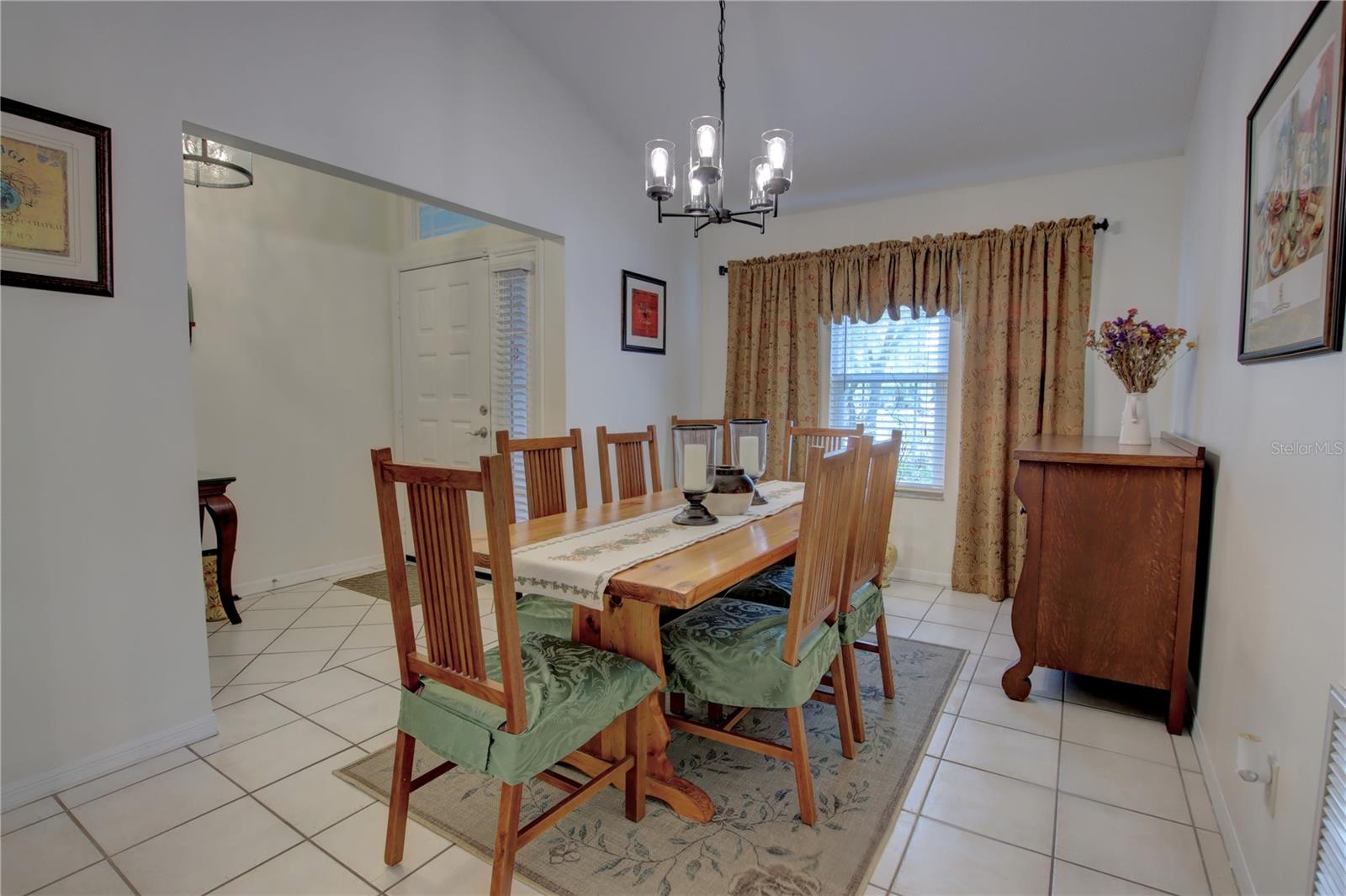 301 OAK LEAF CIR, LAKE MARY, FL, 32746