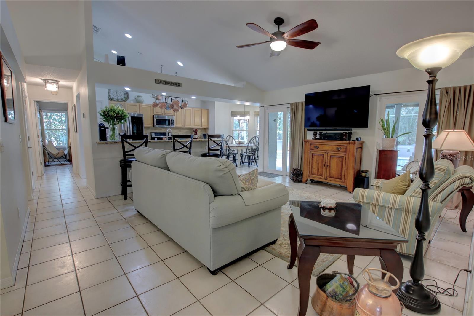 301 OAK LEAF CIR, LAKE MARY, FL, 32746