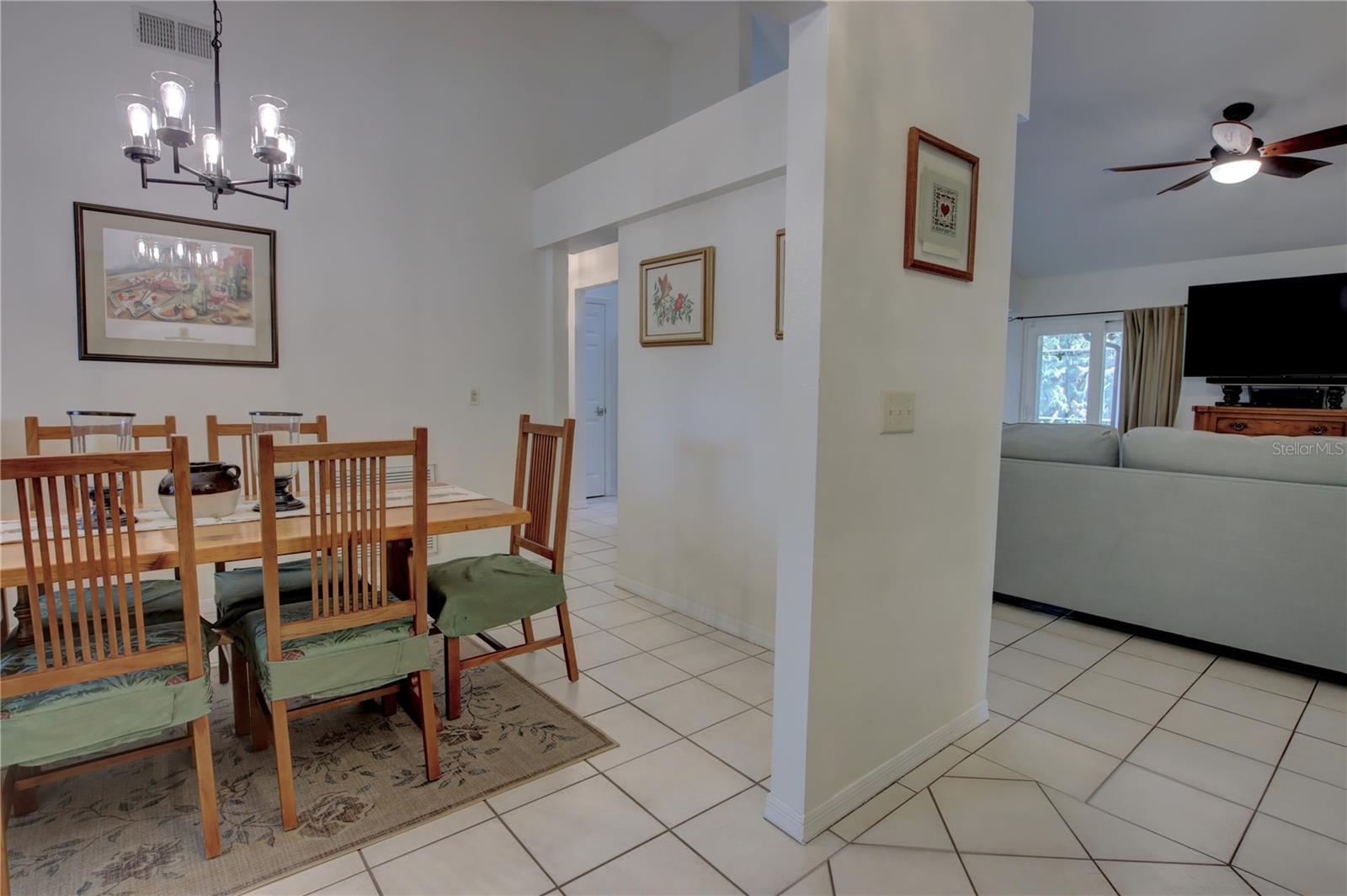 301 OAK LEAF CIR, LAKE MARY, FL, 32746
