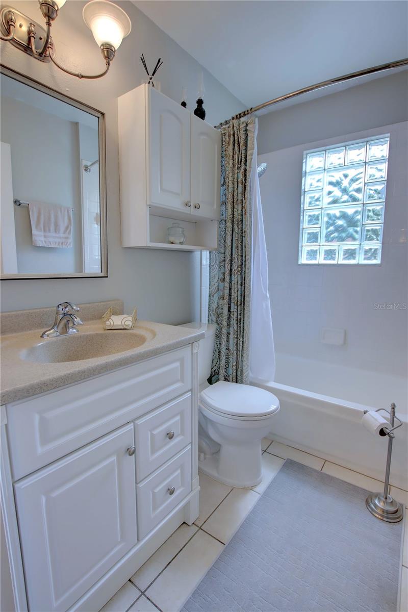 301 OAK LEAF CIR, LAKE MARY, FL, 32746
