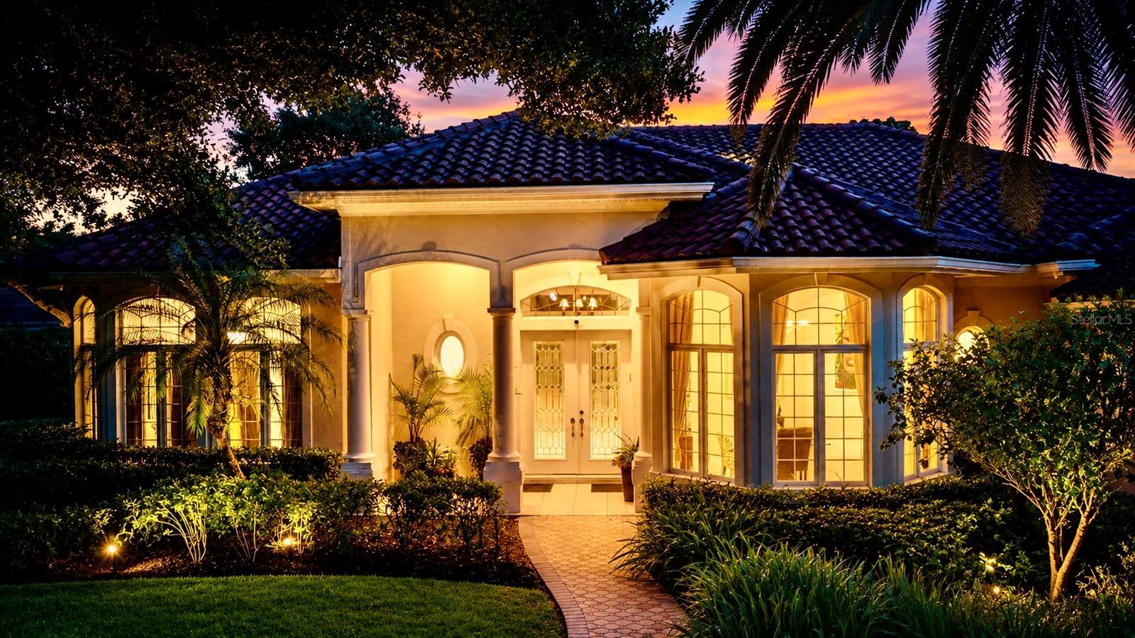A4690018 Property Photo