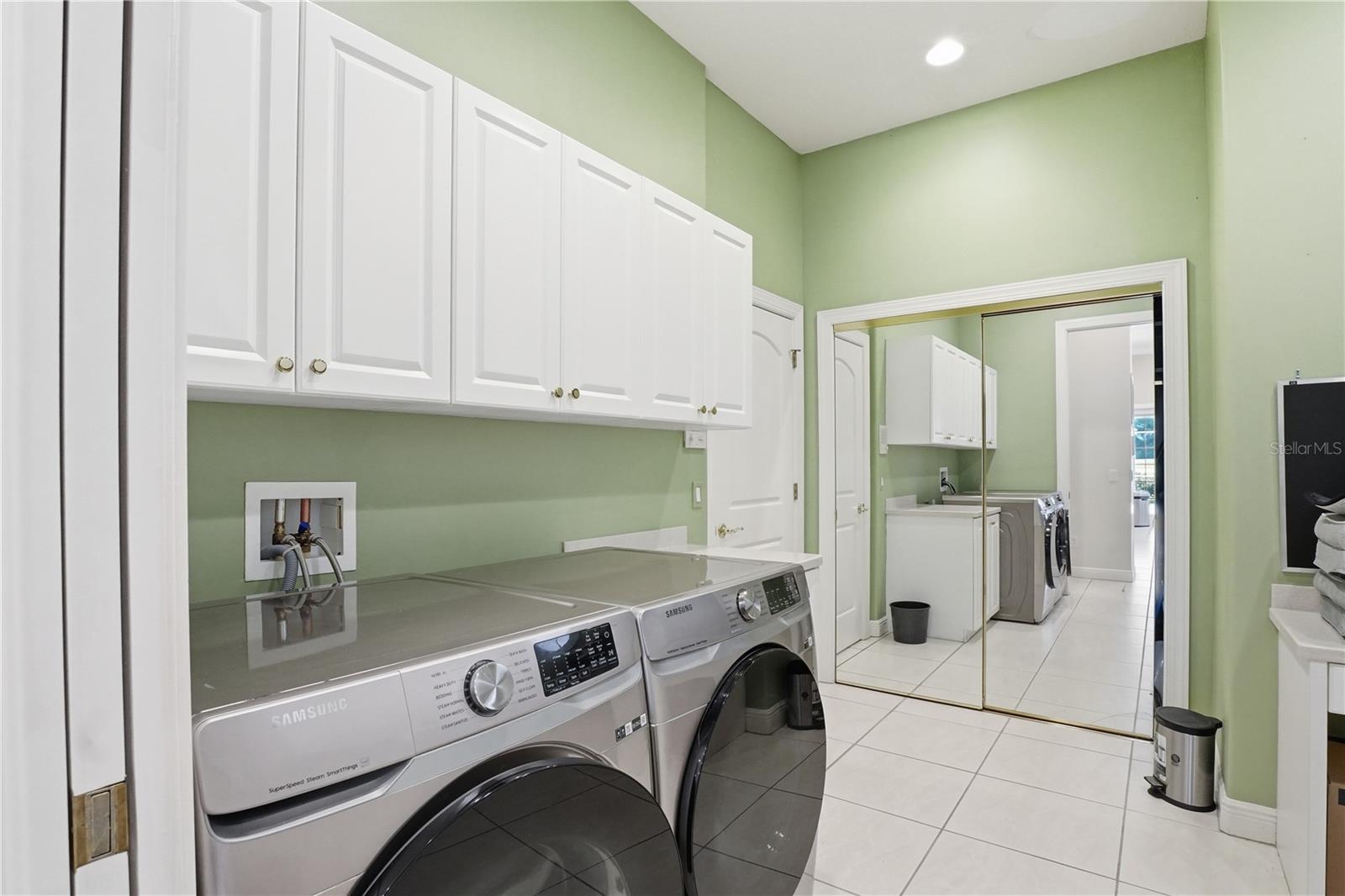 402 MACEWEN DR, OSPREY, FL, 34229