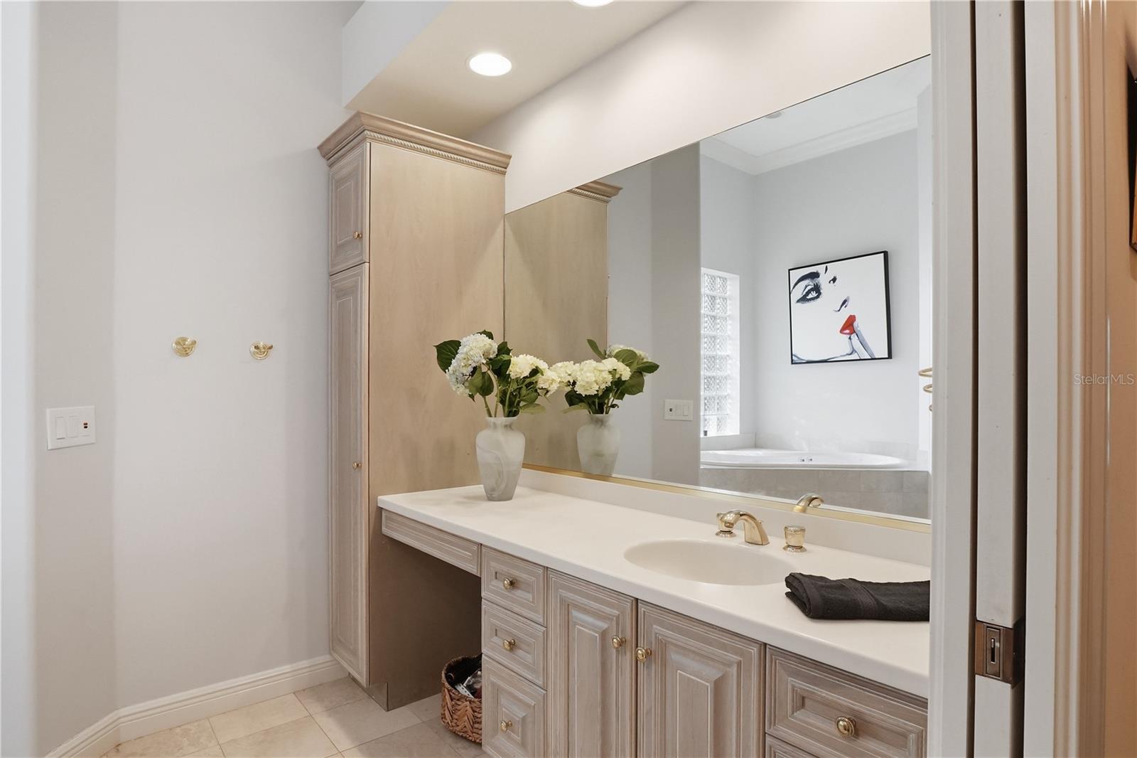 402 MACEWEN DR, OSPREY, FL, 34229