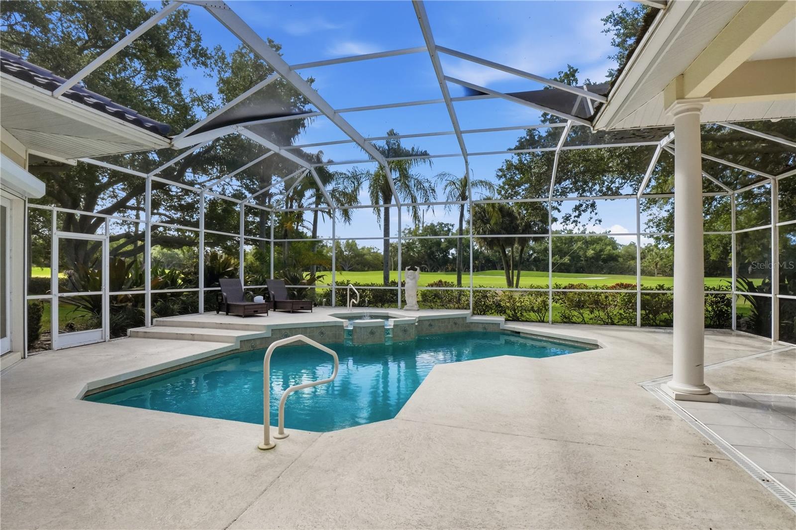 402 MACEWEN DR, OSPREY, FL, 34229