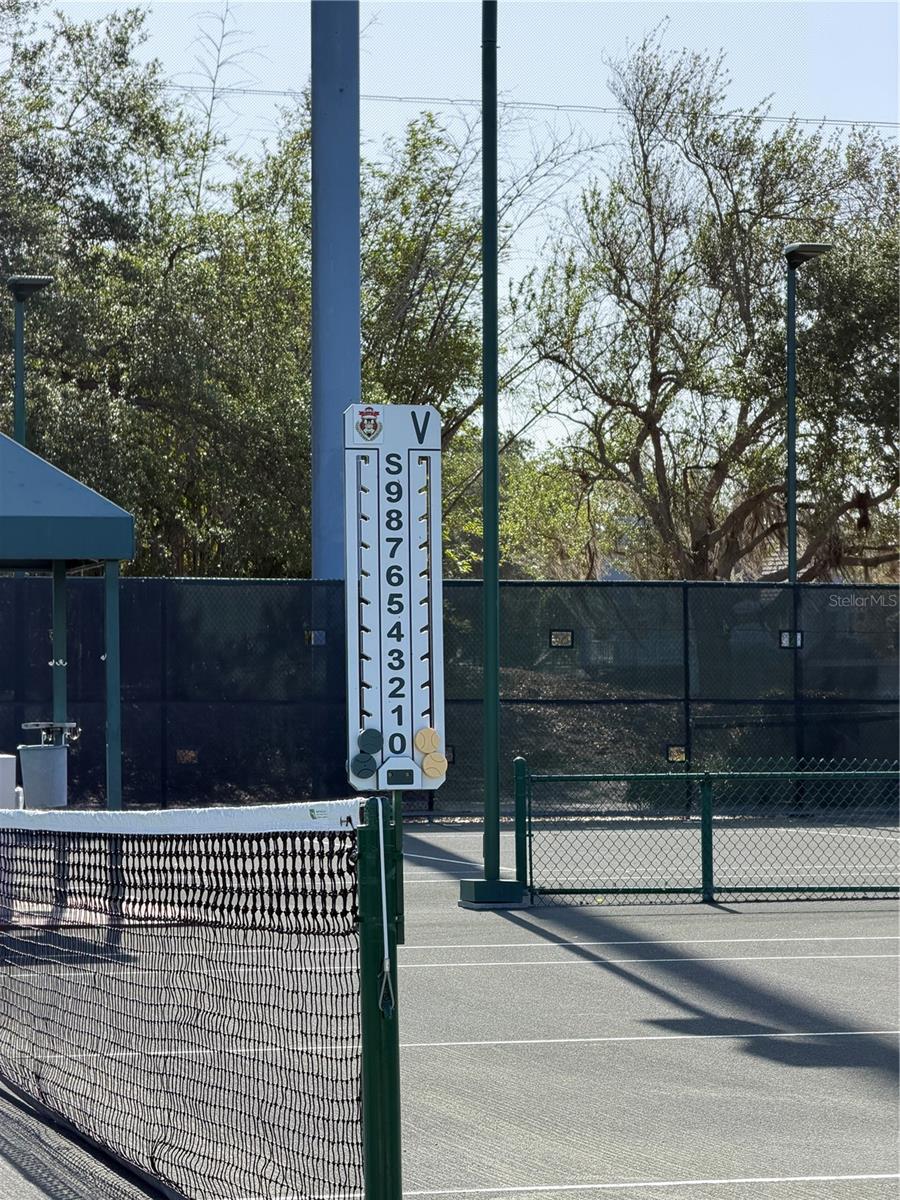 402 MACEWEN DR, OSPREY, FL, 34229