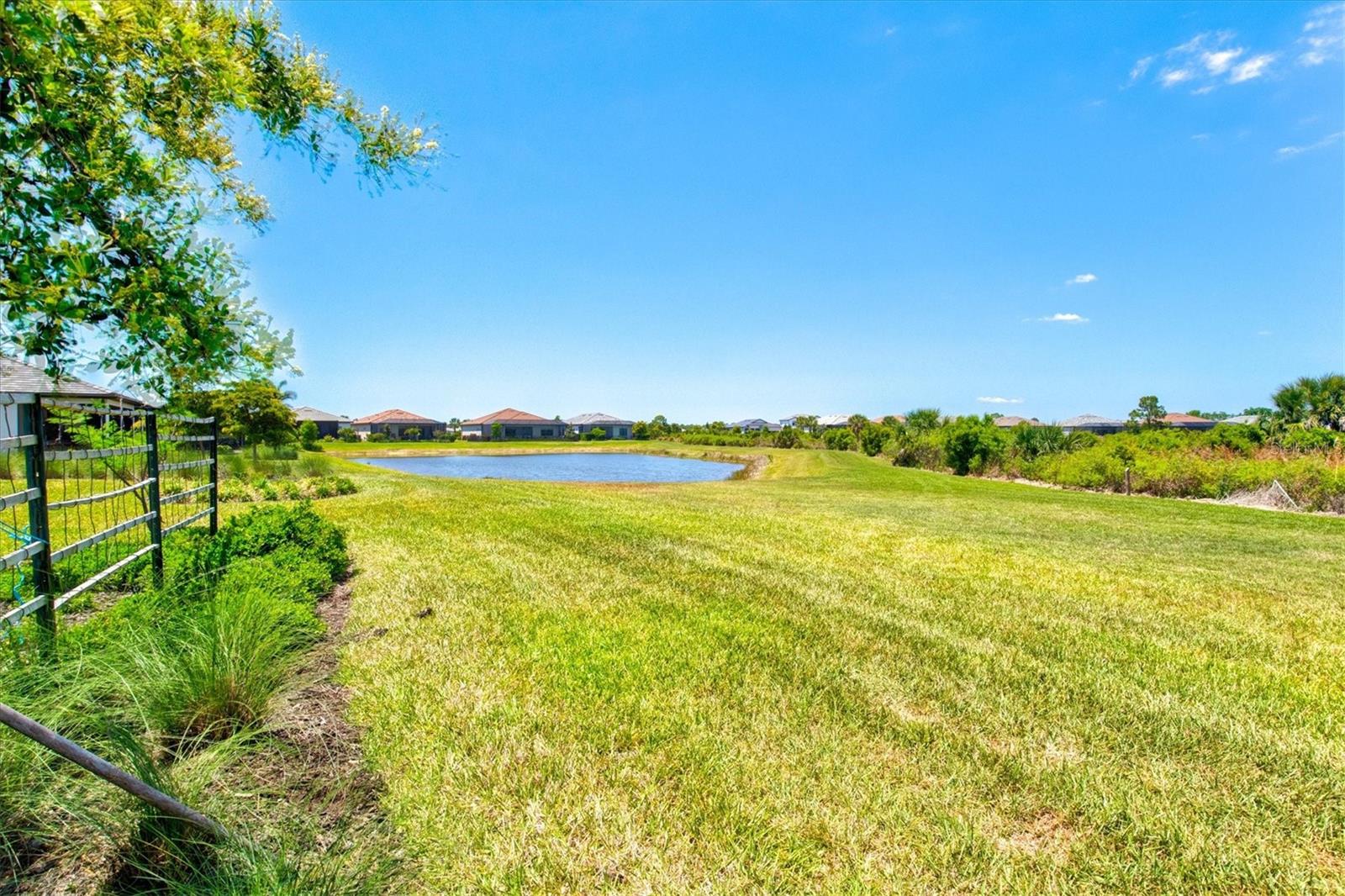 6272 WINDING PINE DR, NOKOMIS, FL, 34275