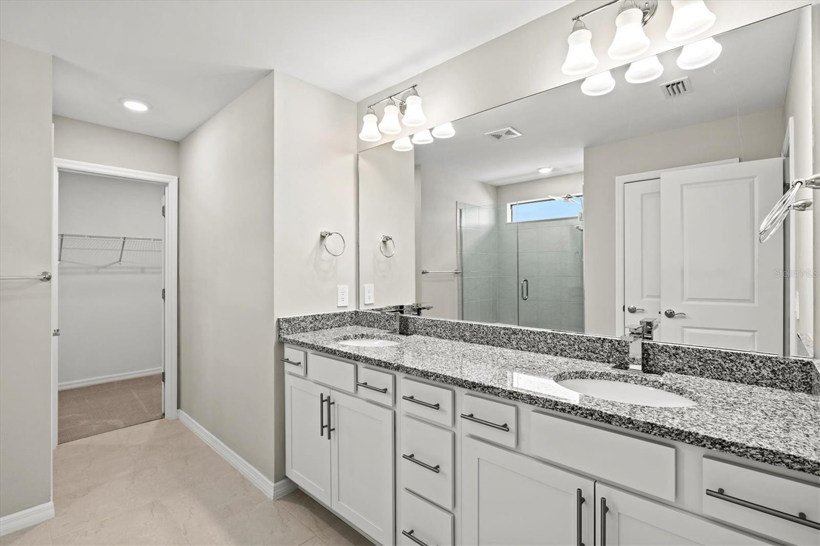 6272 WINDING PINE DR, NOKOMIS, FL, 34275