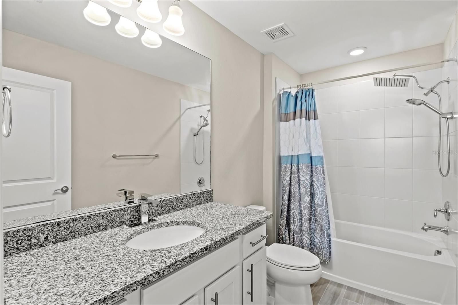 6272 WINDING PINE DR, NOKOMIS, FL, 34275