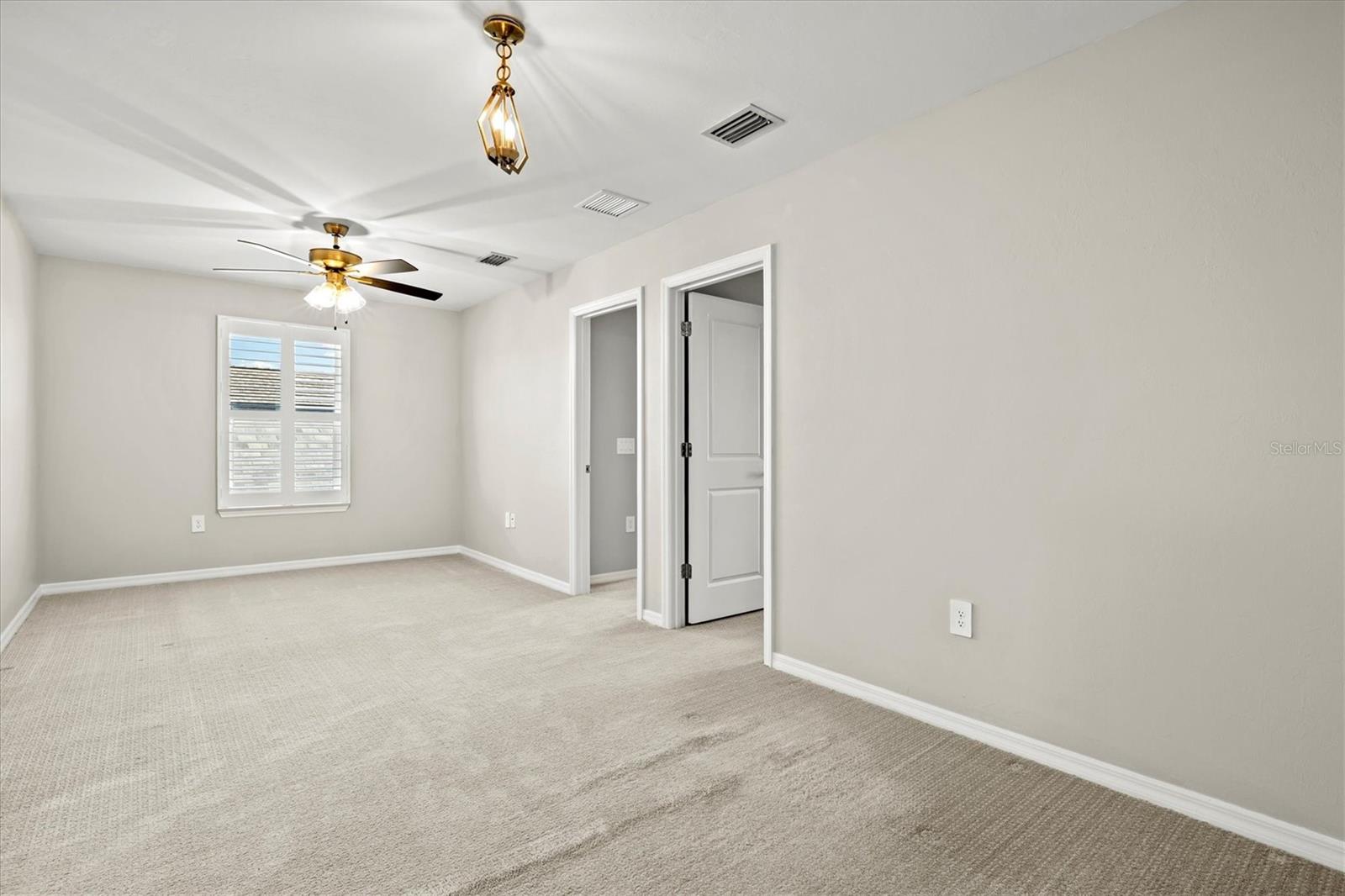 6272 WINDING PINE DR, NOKOMIS, FL, 34275