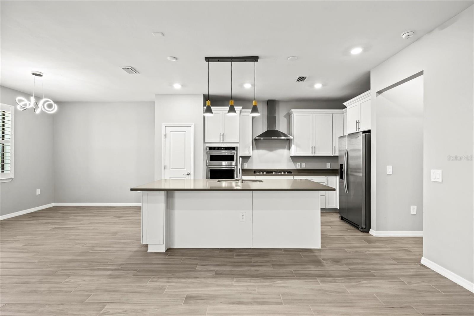 6272 WINDING PINE DR, NOKOMIS, FL, 34275