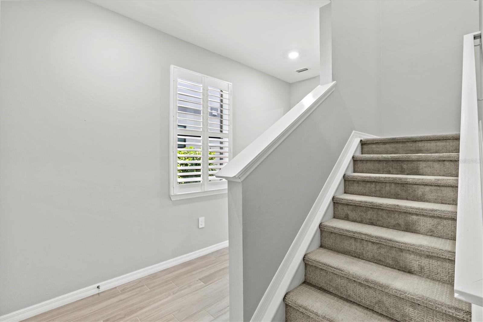 6272 WINDING PINE DR, NOKOMIS, FL, 34275