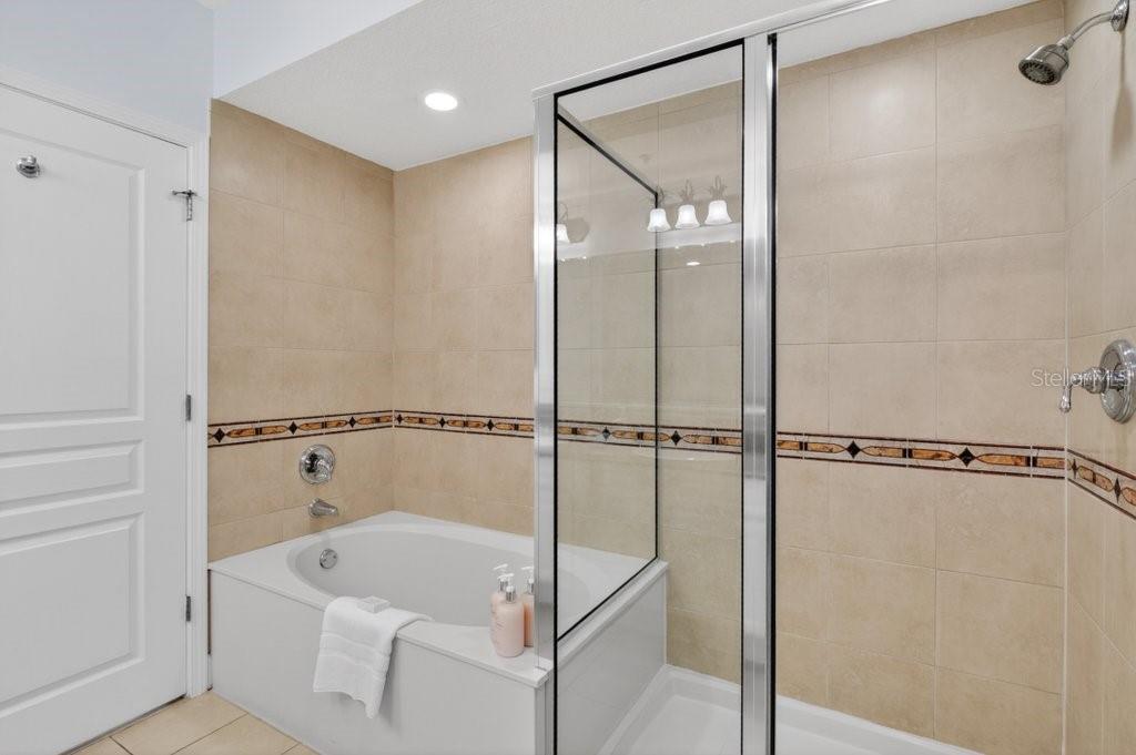 200 OCEAN CREST DR #517, PALM COAST, FL, 32137