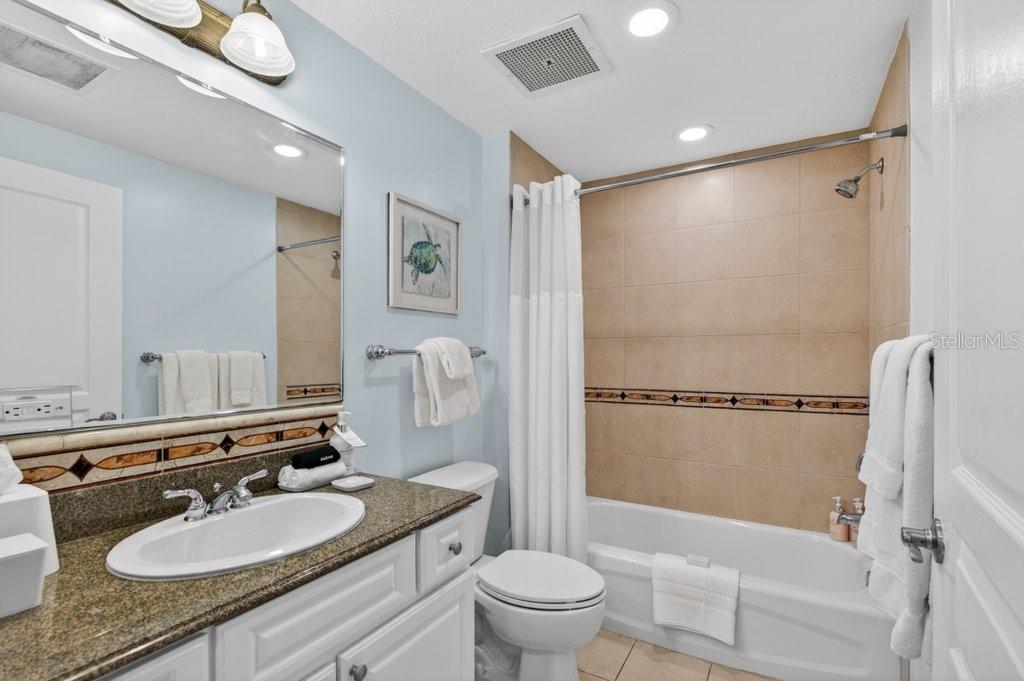 200 OCEAN CREST DR #517, PALM COAST, FL, 32137